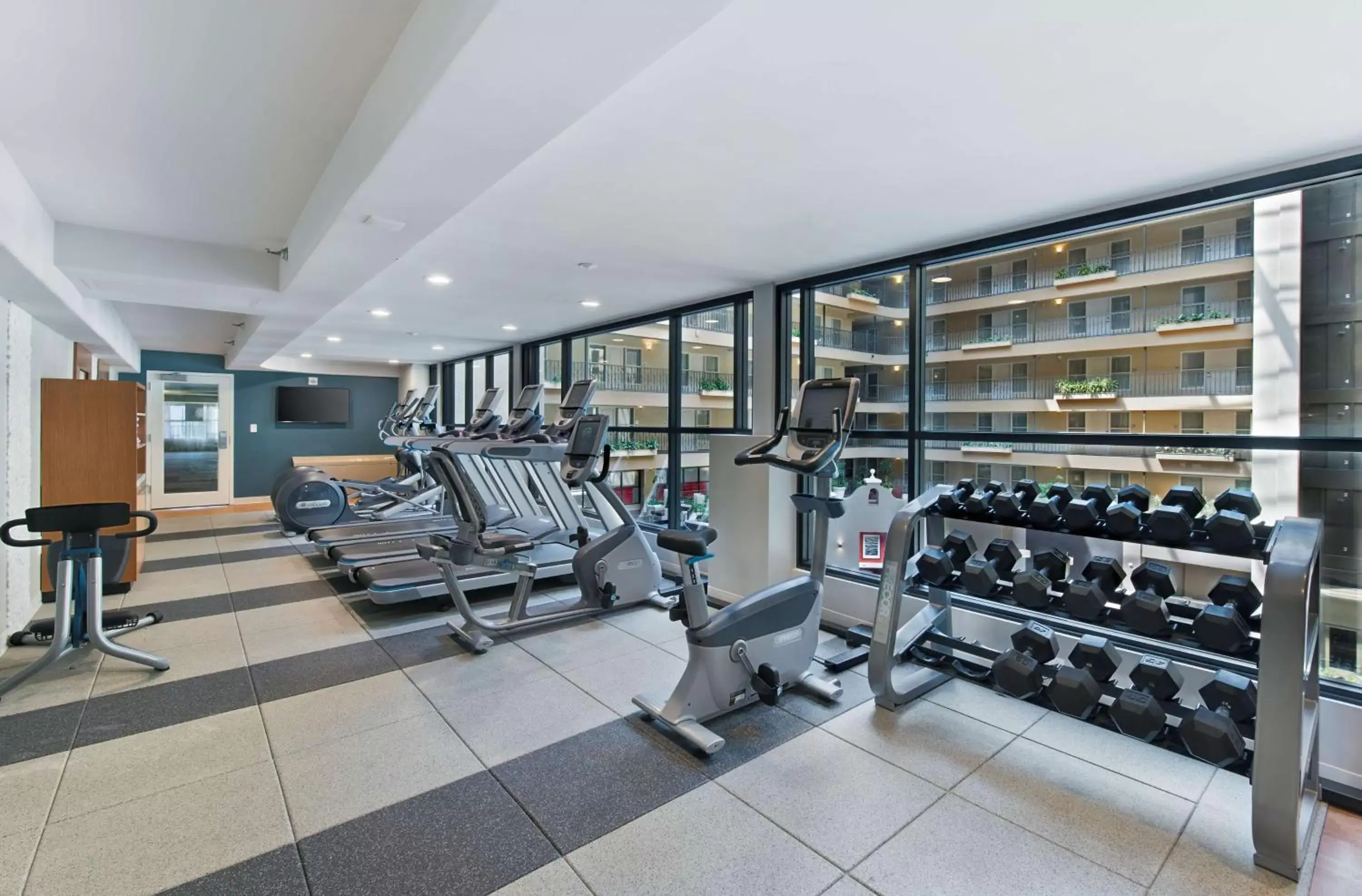Fitness centre/facilities, Fitness Center/Facilities in Embassy Suites by Hilton Los Angeles Downey