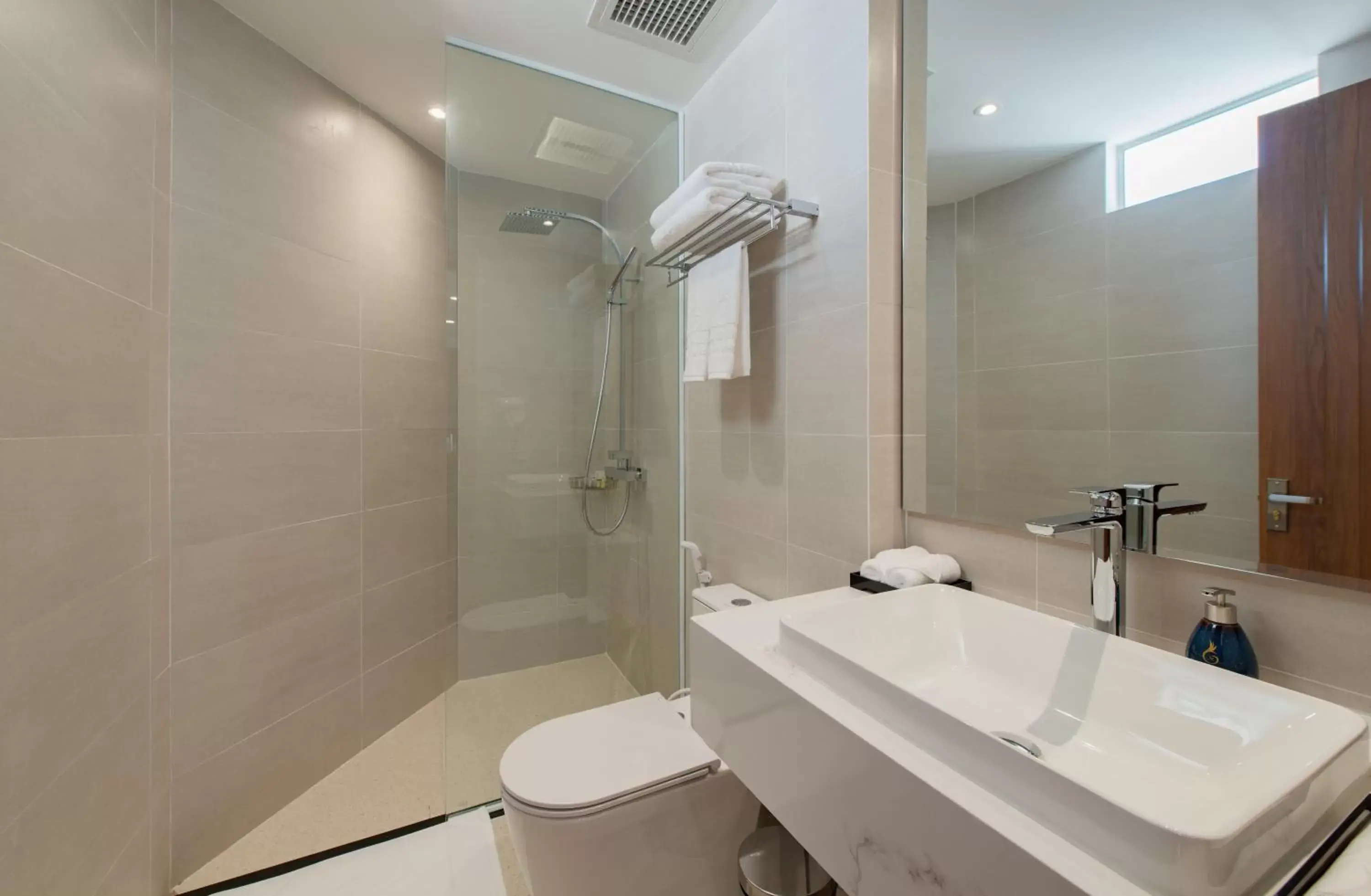 Bathroom in Grand Gosia Hotel