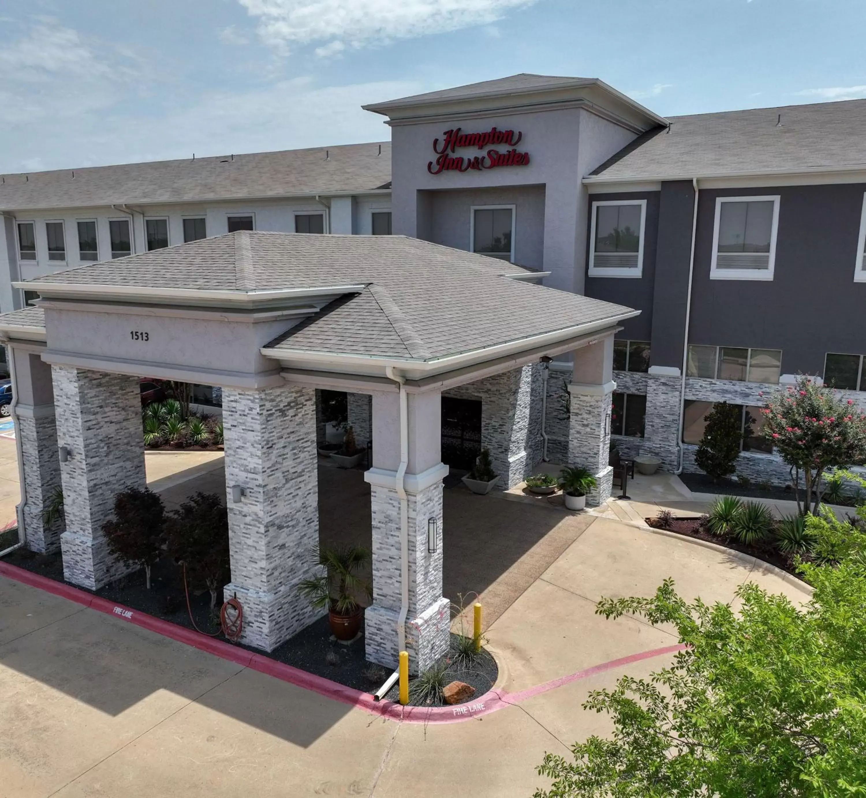 Property Building in Hampton Inn By Hilton & Suites Denton