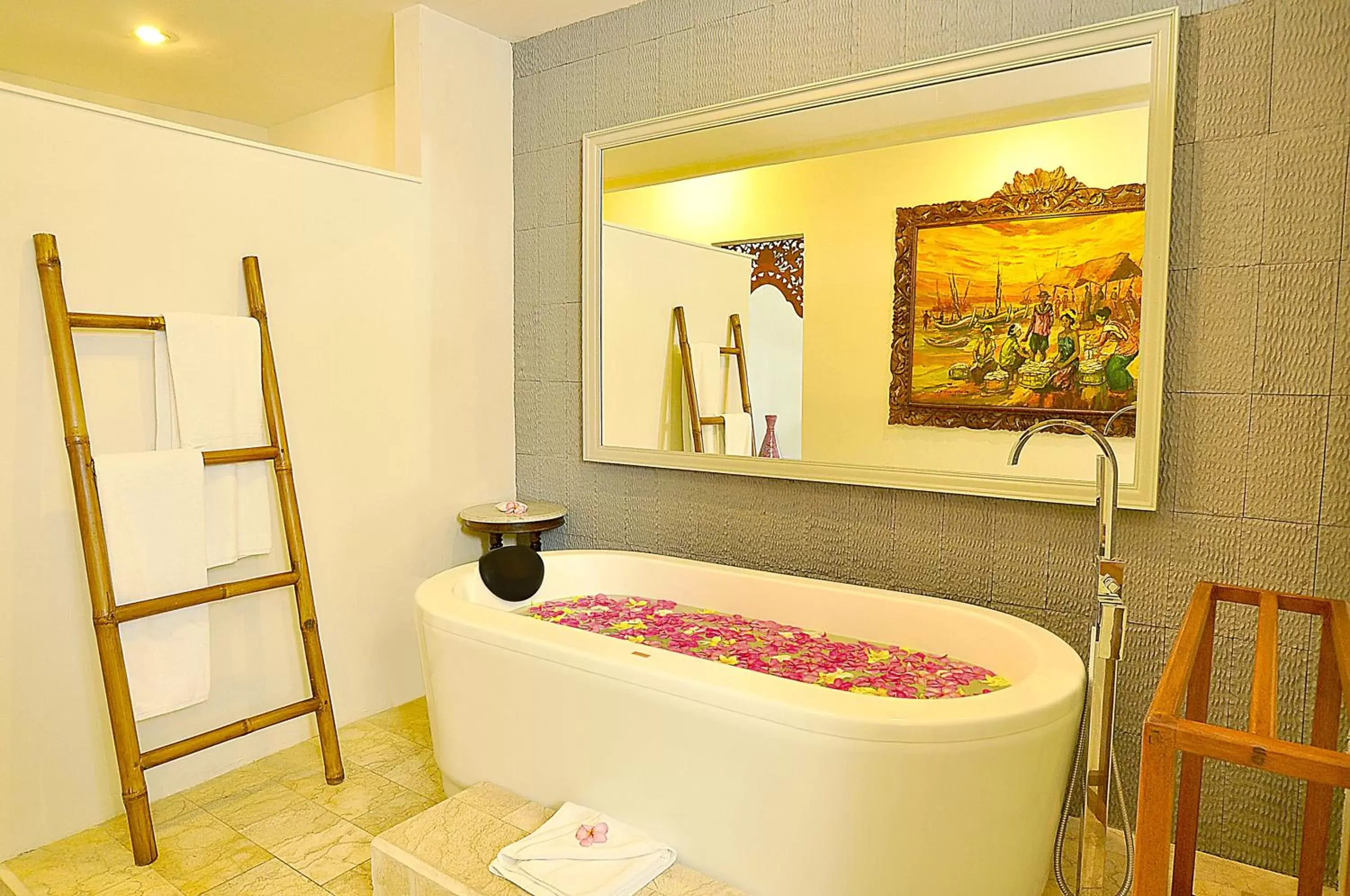 Bathroom in Puri Mas Boutique Resort & Spa