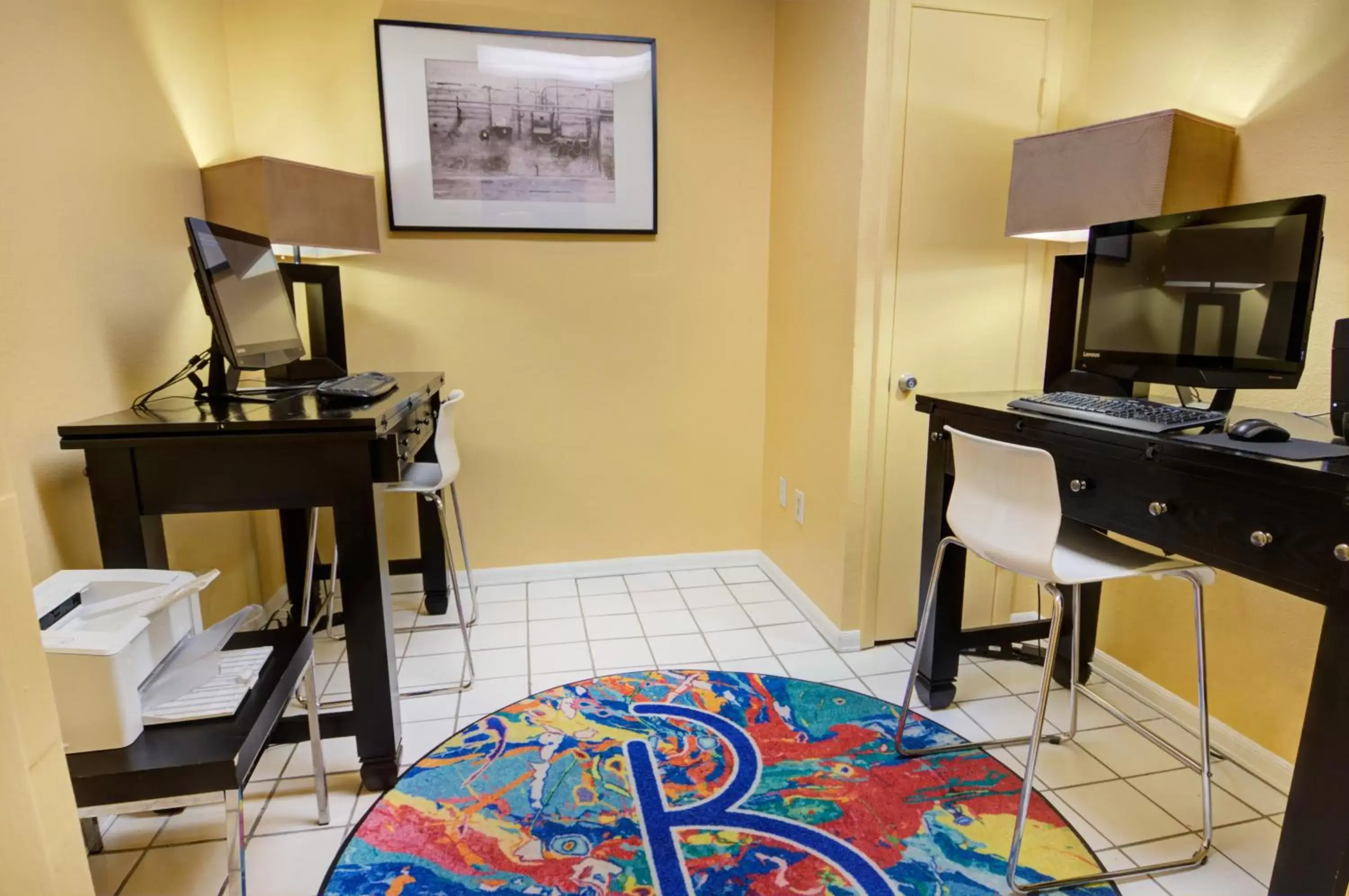 Business facilities, TV/Entertainment Center in The Barrymore Hotel Tampa Riverwalk