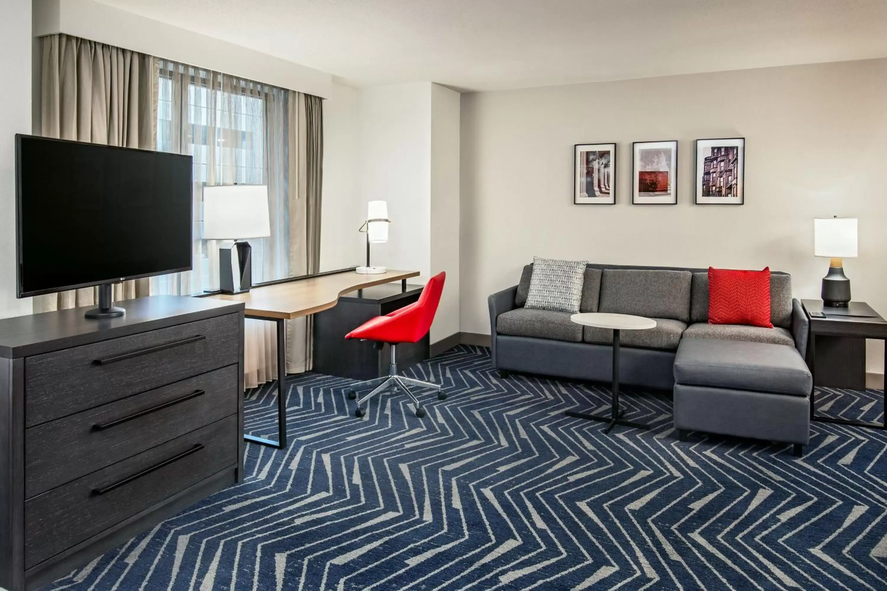 Queen Studio with Sofa Bed and Adapted Tub - Mobility Accessible in Residence Inn by Marriott Boston Cambridge Queen Studio with Sofa Bed and Adapted Tub - Mobility Accessible in Residence Inn by Marriott Boston Cambridge