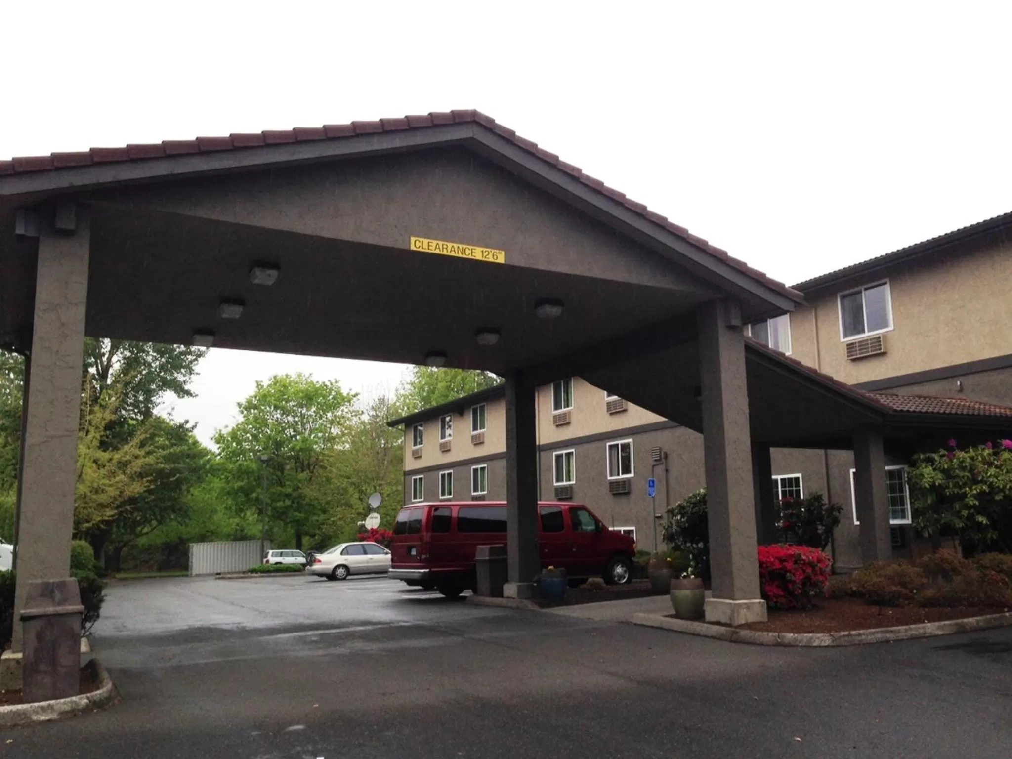 Facade/entrance in Super 8 by Wyndham Portland Airport