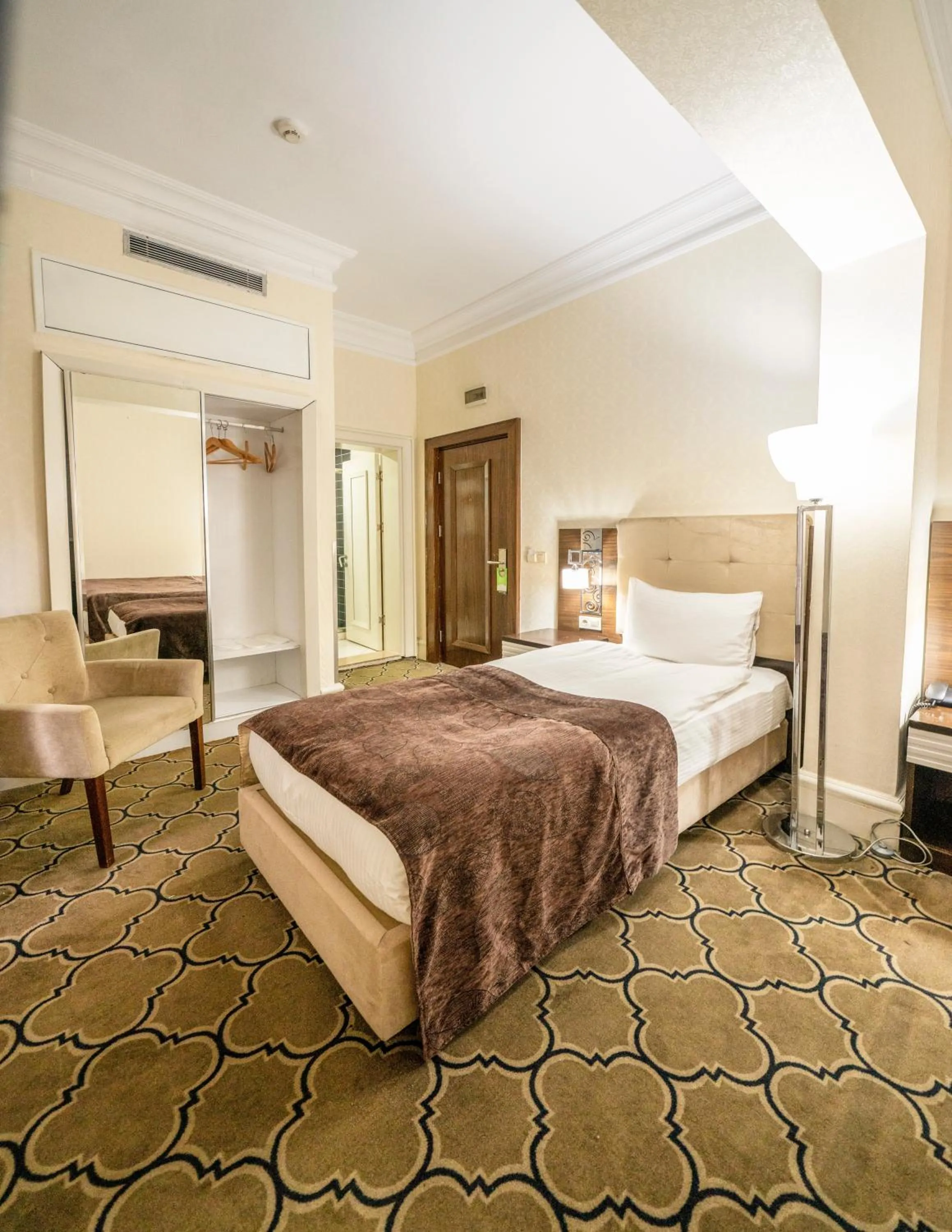 Bed in City Center Hotel Taksim İstanbul