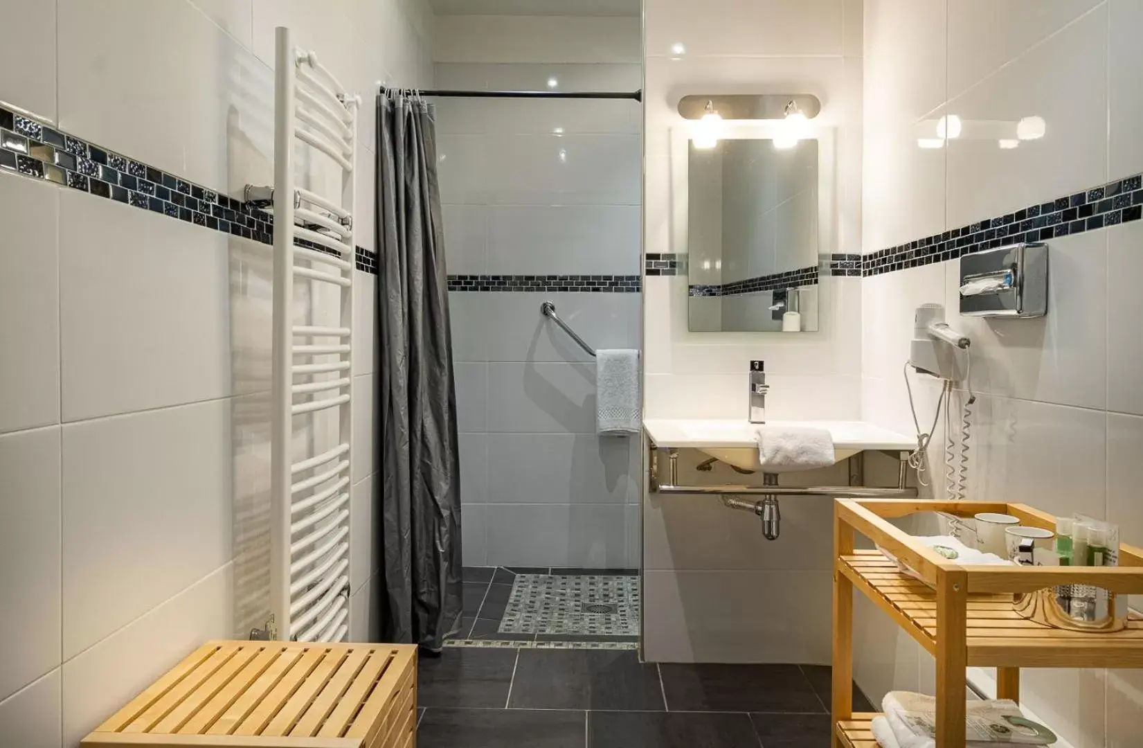 Bathroom in Le Pavillon des Lys - Hôtel Particulier