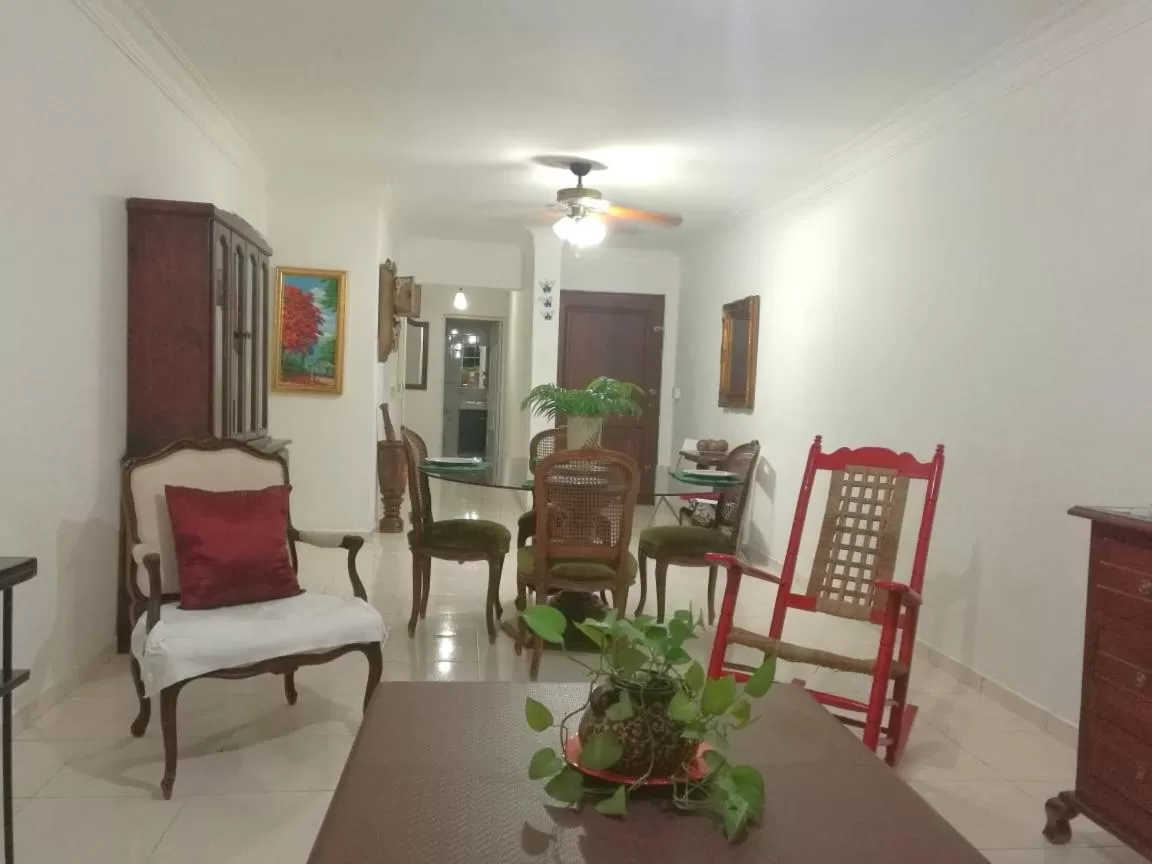 Communal lounge/ TV room in Posada Dilia del Alba