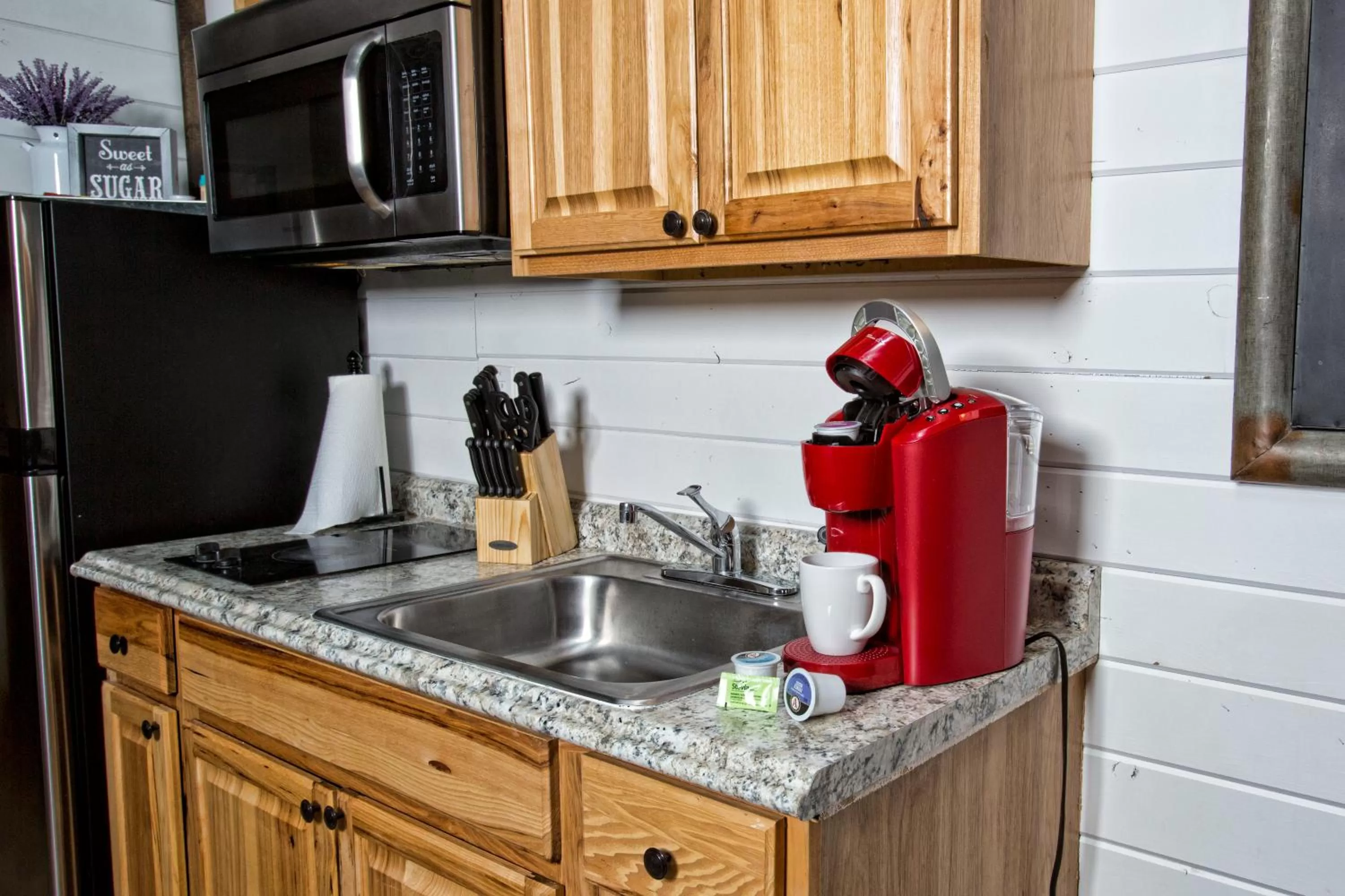 Kitchen or kitchenette in Stateline Cabin