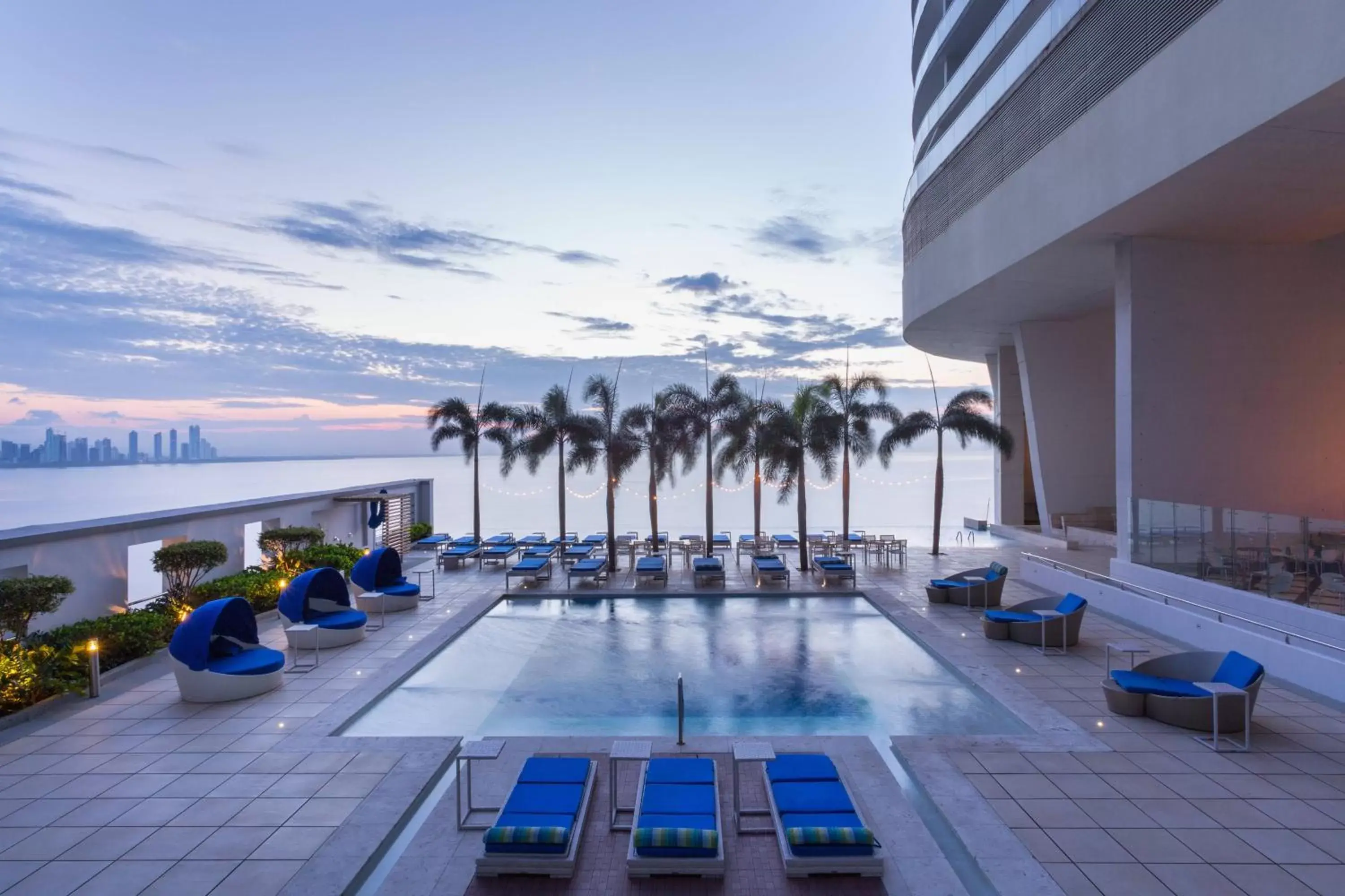 Swimming Pool in JW Marriott Panama