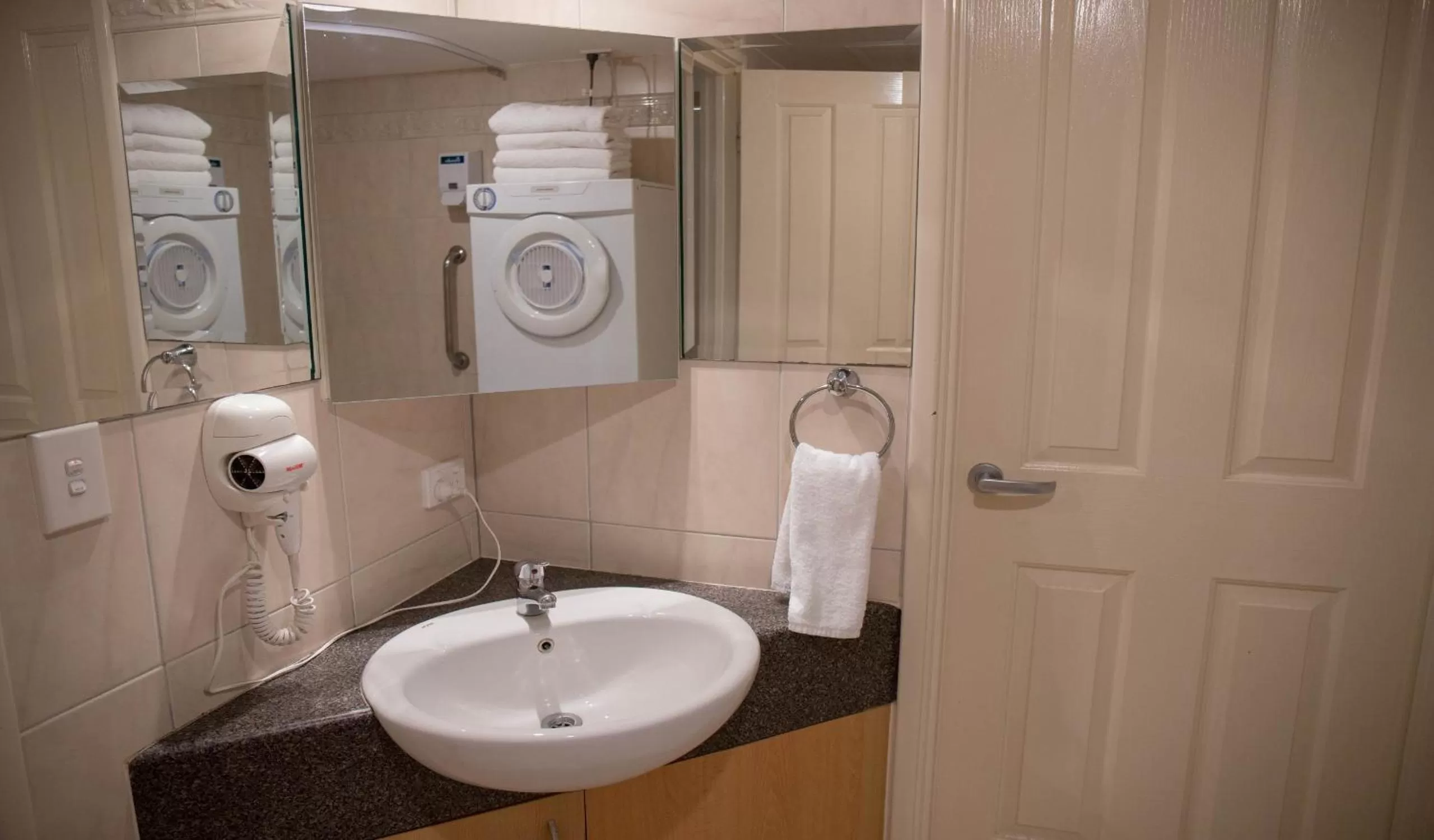 1 Bed Apartment in The Swan Valley Hotel