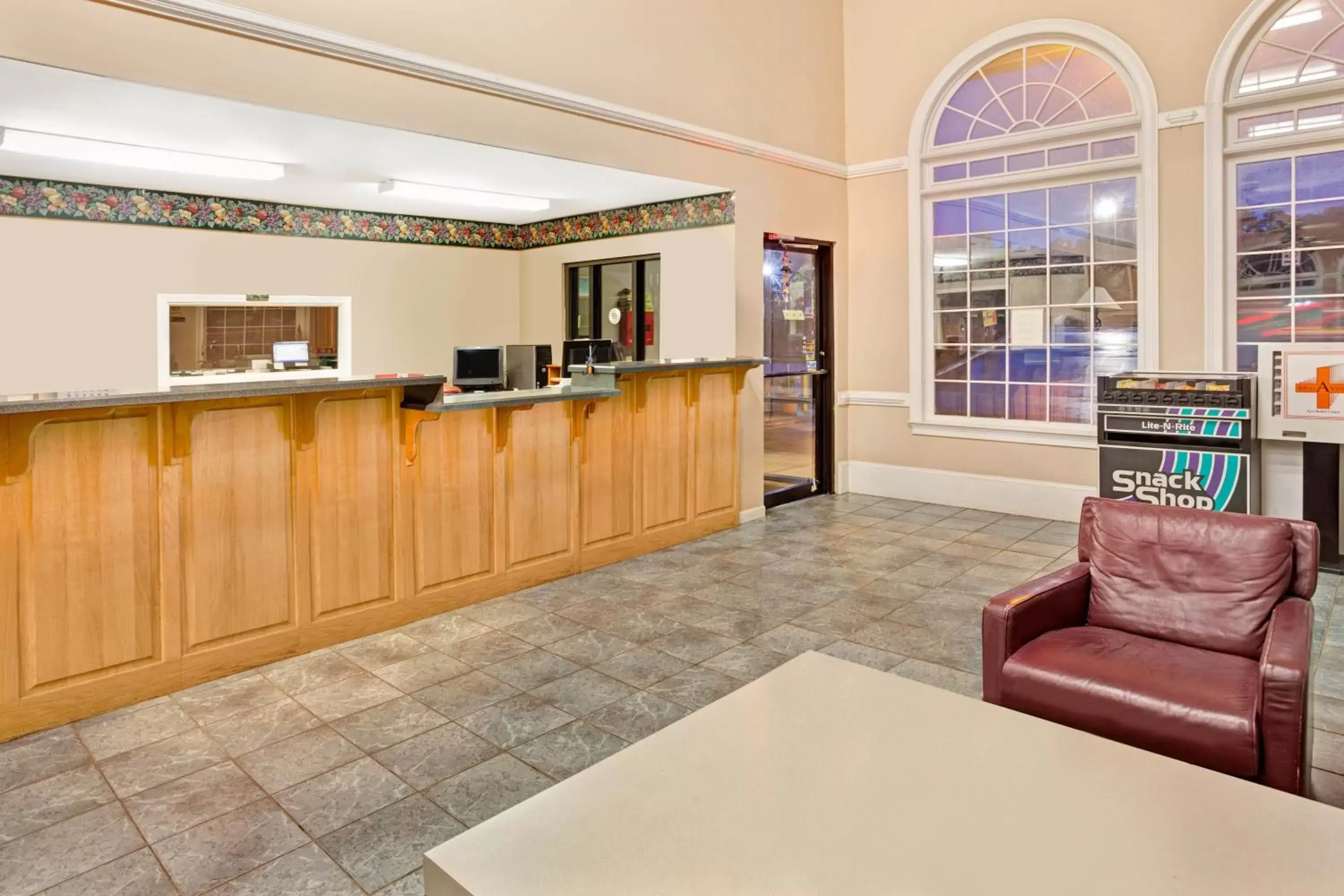 Lobby or reception, Lobby/Reception in Super 8 by Wyndham Marietta/West/Atl Area