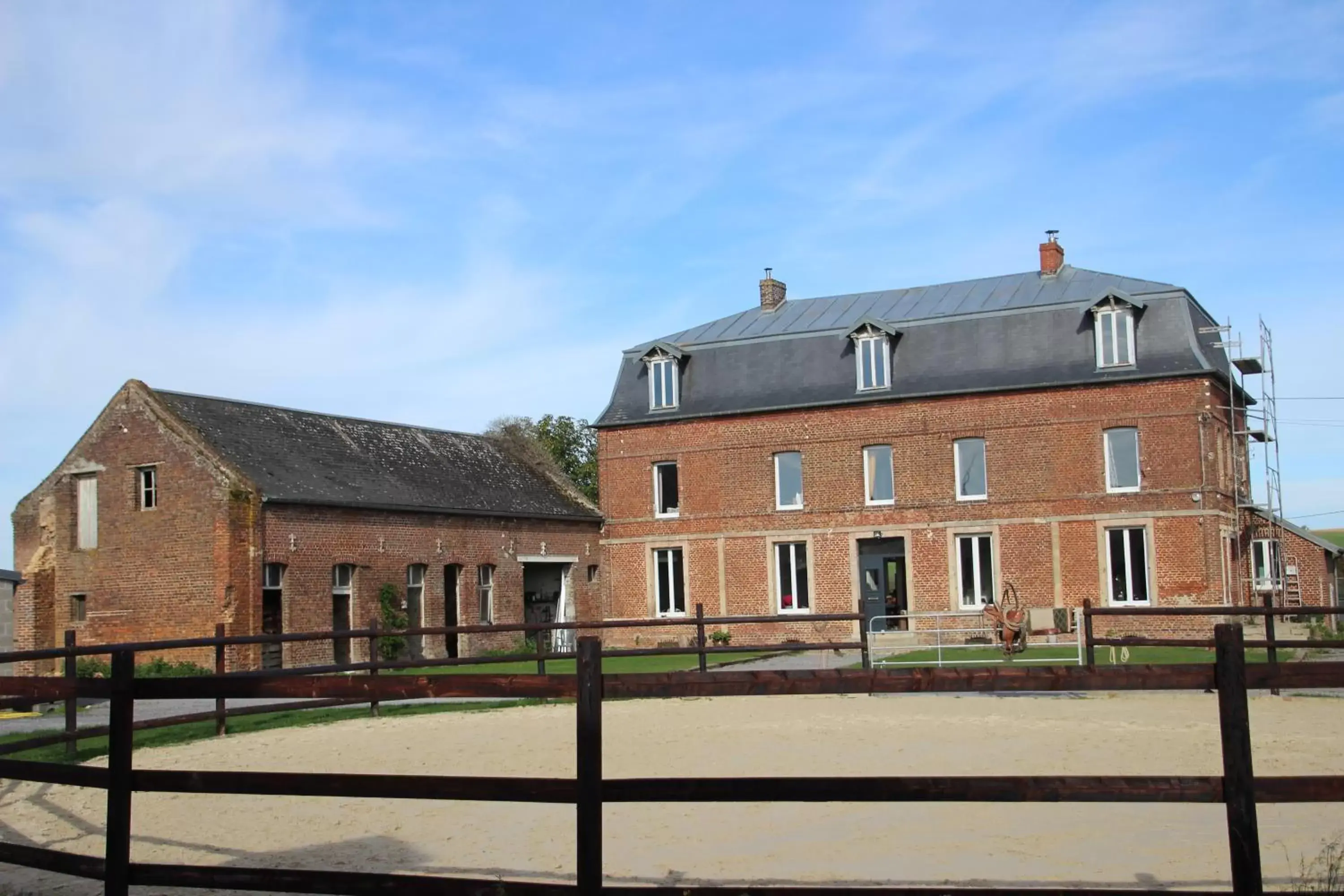 Property Building in Ferme de Genève