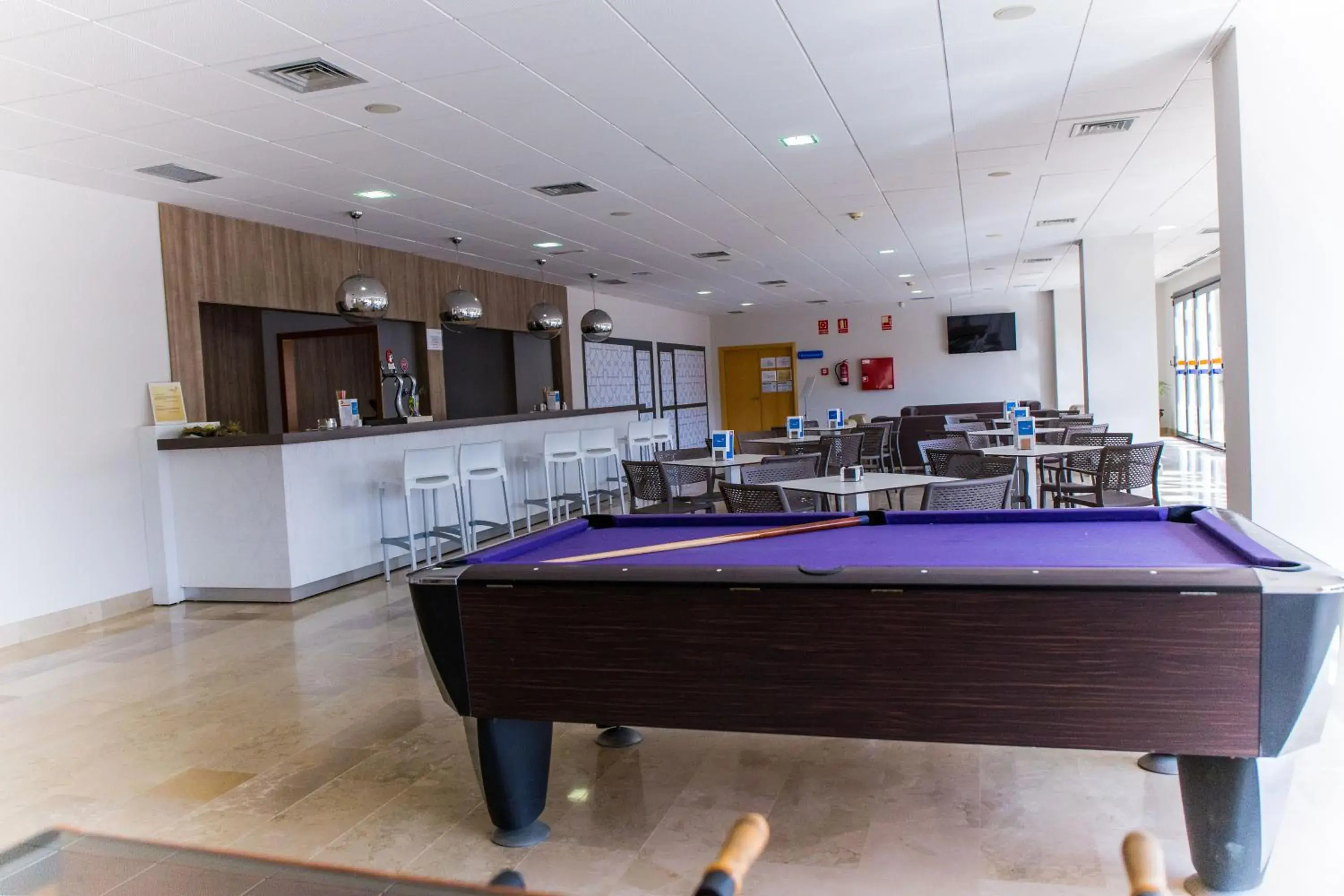 Area and facilities, Billiards in Hotel Adaria Vera