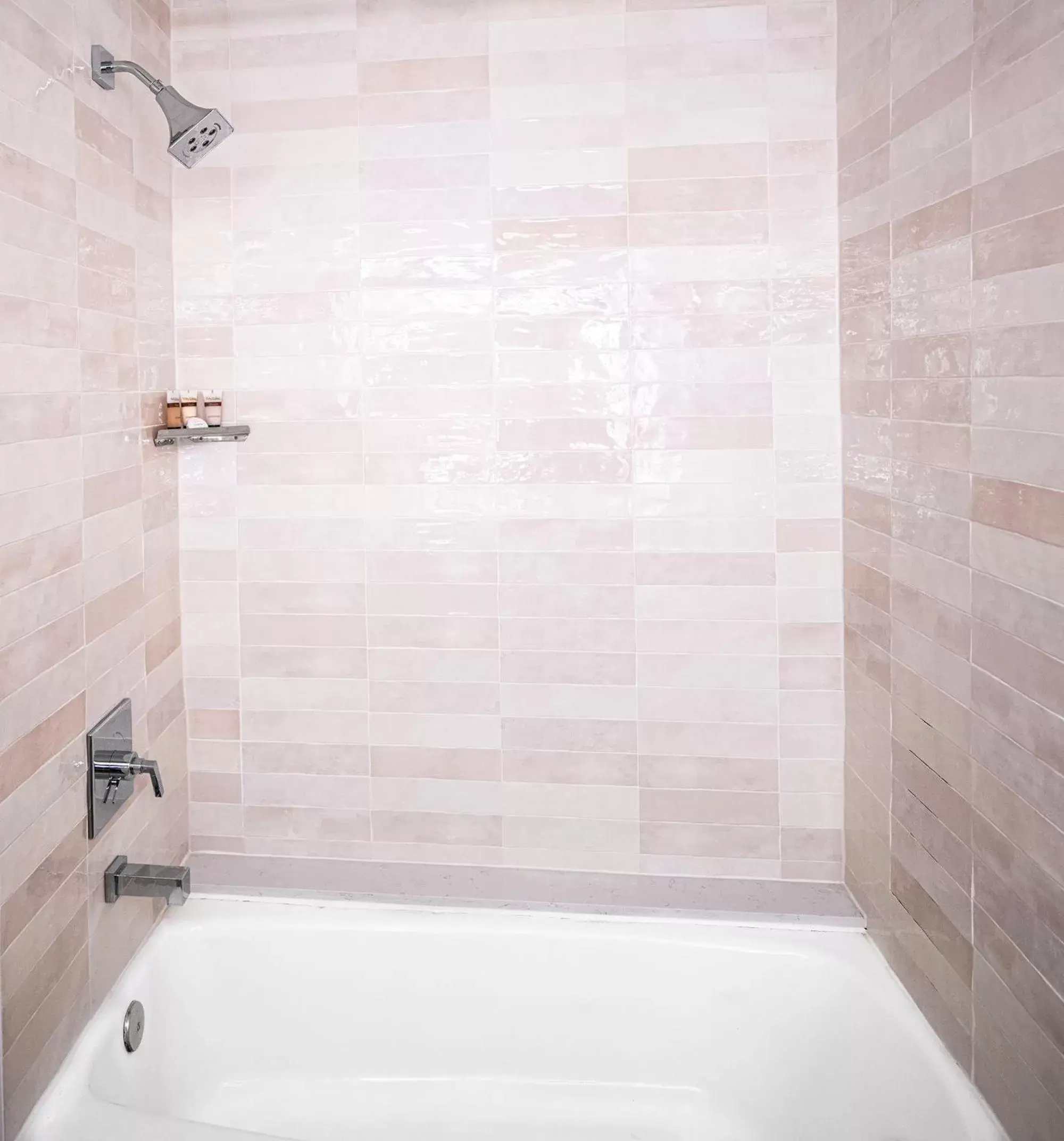 Shower, Bathroom in Miramonte Indian Wells Resort & Spa