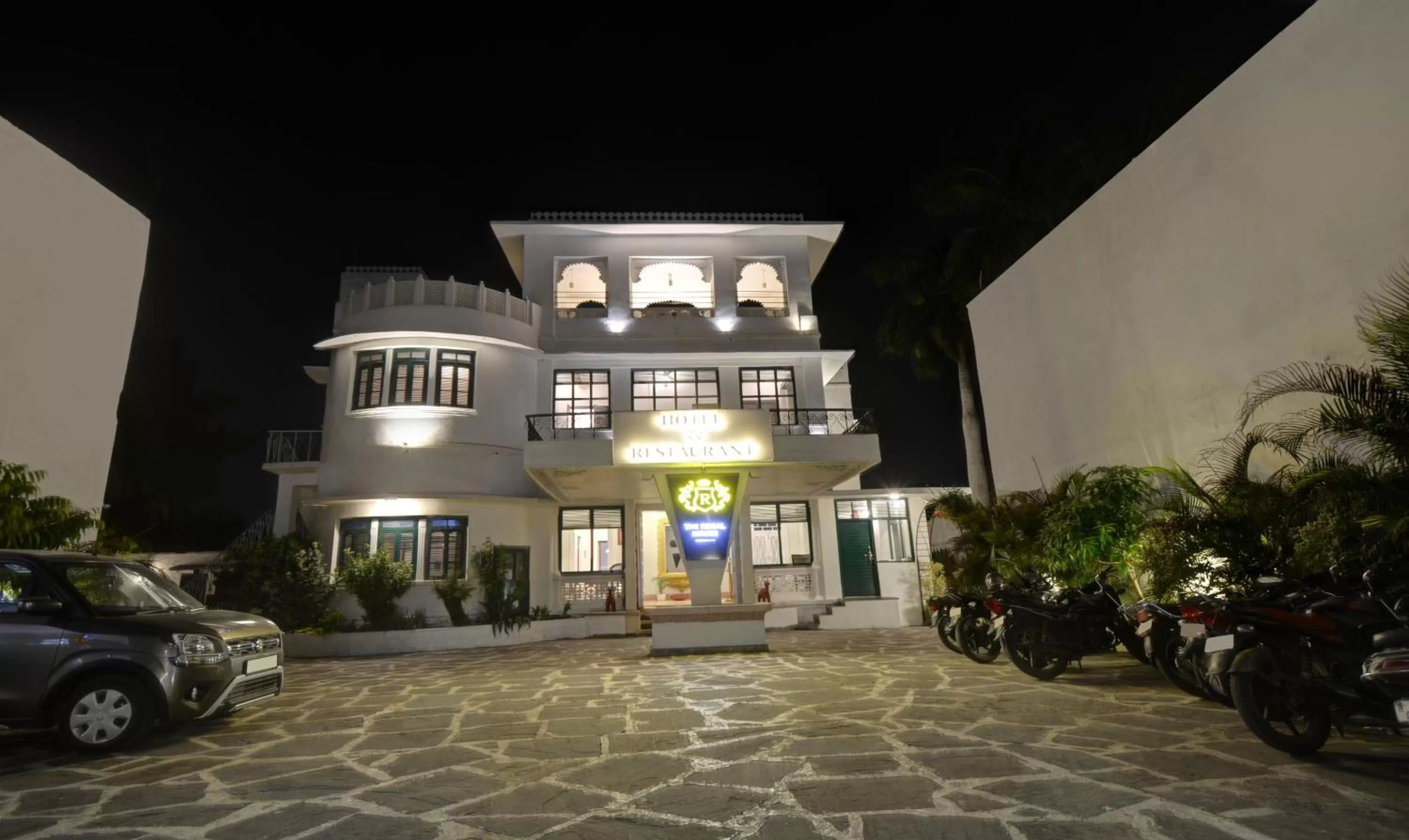 Property building in Treebo The Regal House, Near Fateh Sagar Lake