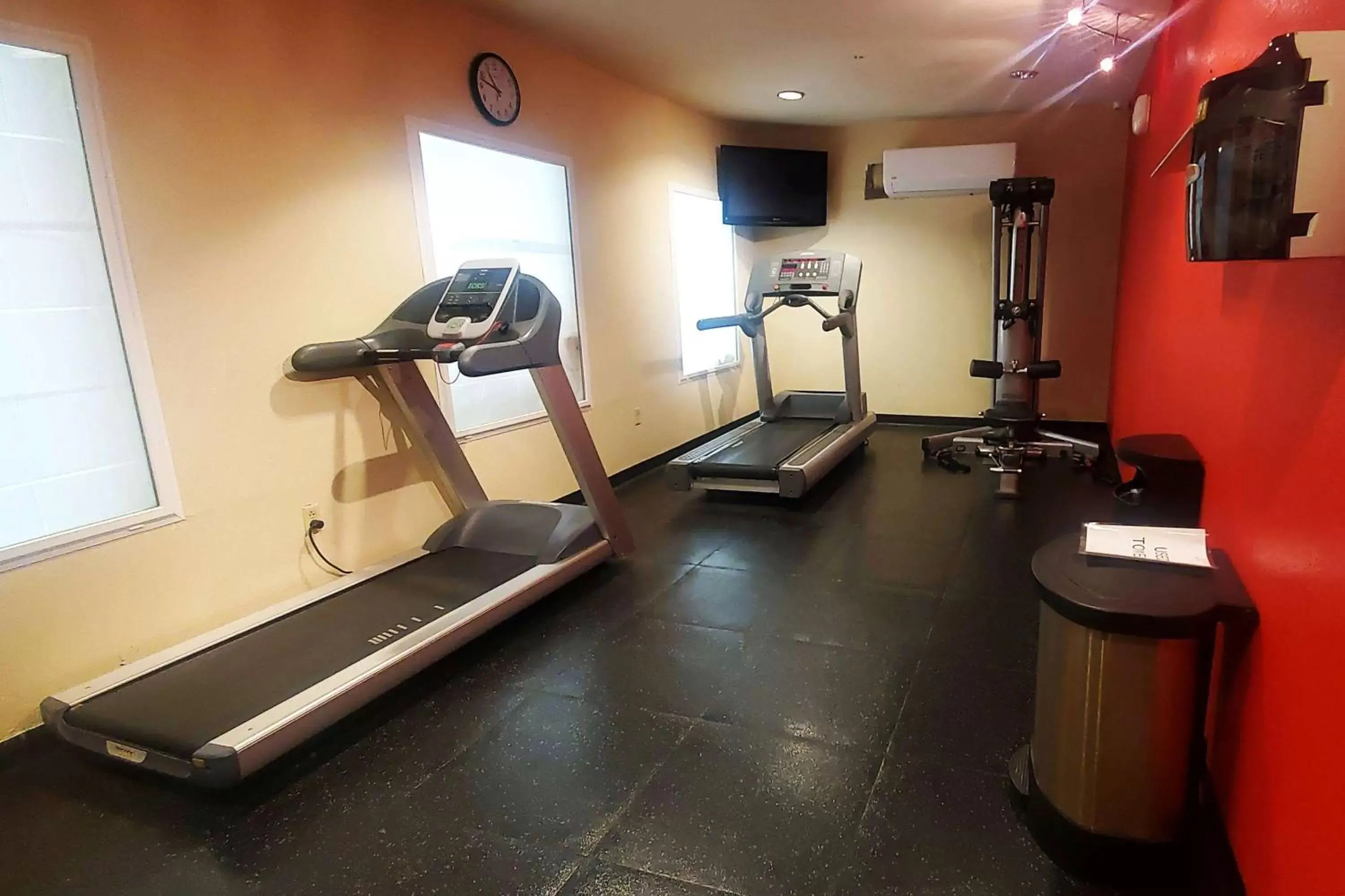 Fitness centre/facilities in Wingate by Wyndham Youngstown - Austintown Fitness centre/facilities in Wingate by Wyndham Youngstown - Austintown