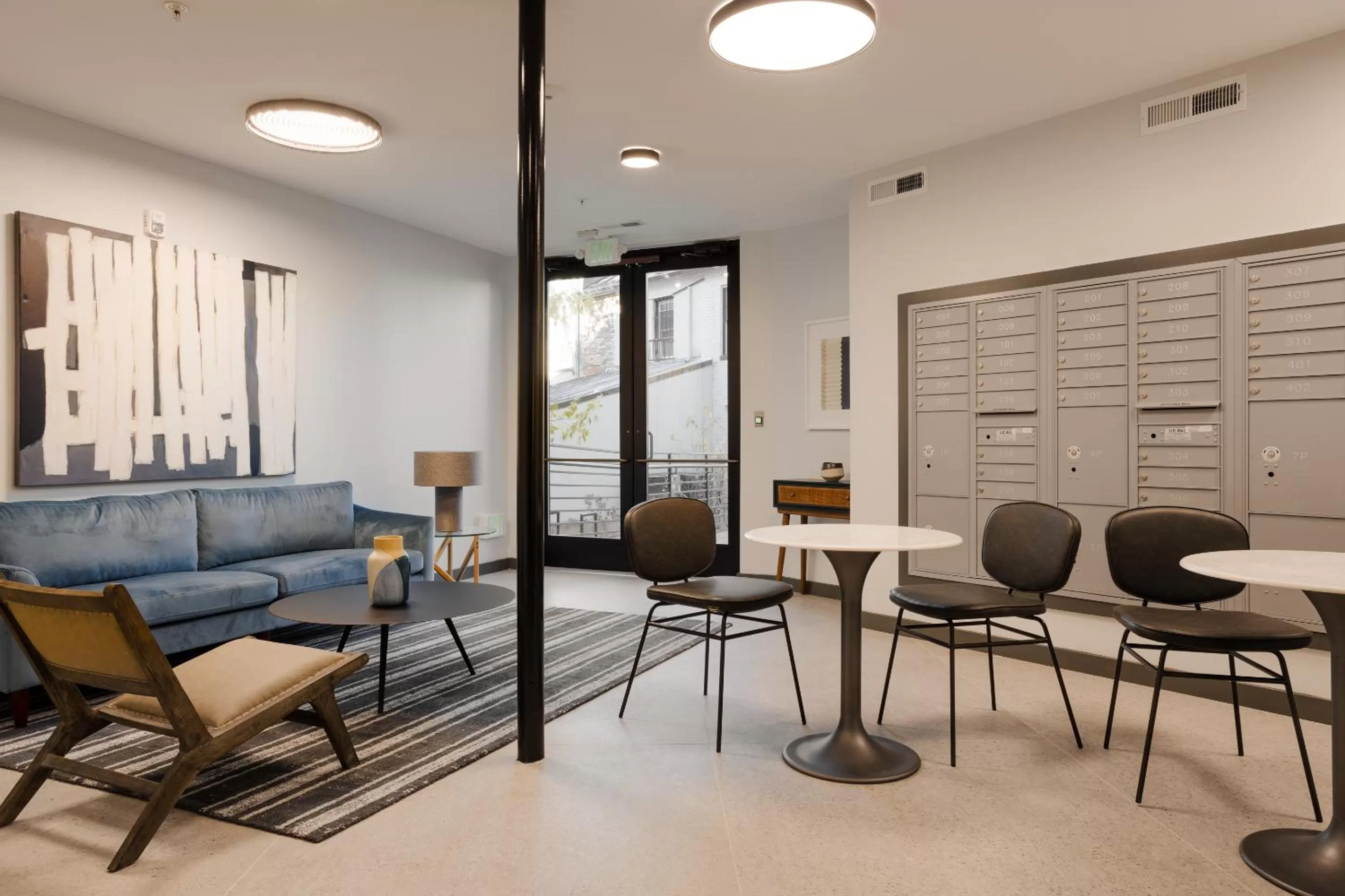 Seating Area in Sonder Europa