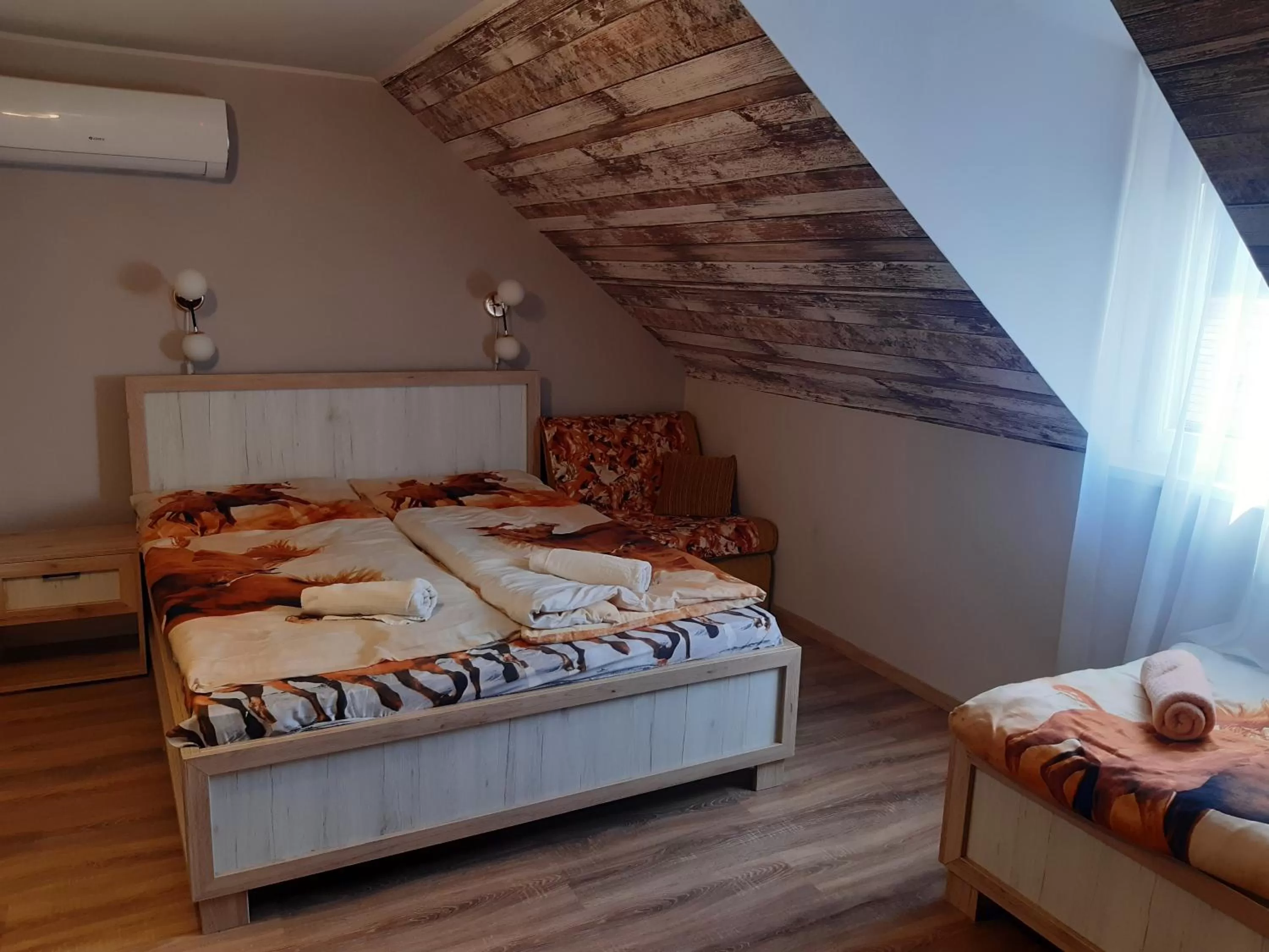 Triple Room with View in Mátyus Udvarház Kengyel Fogadó Eger