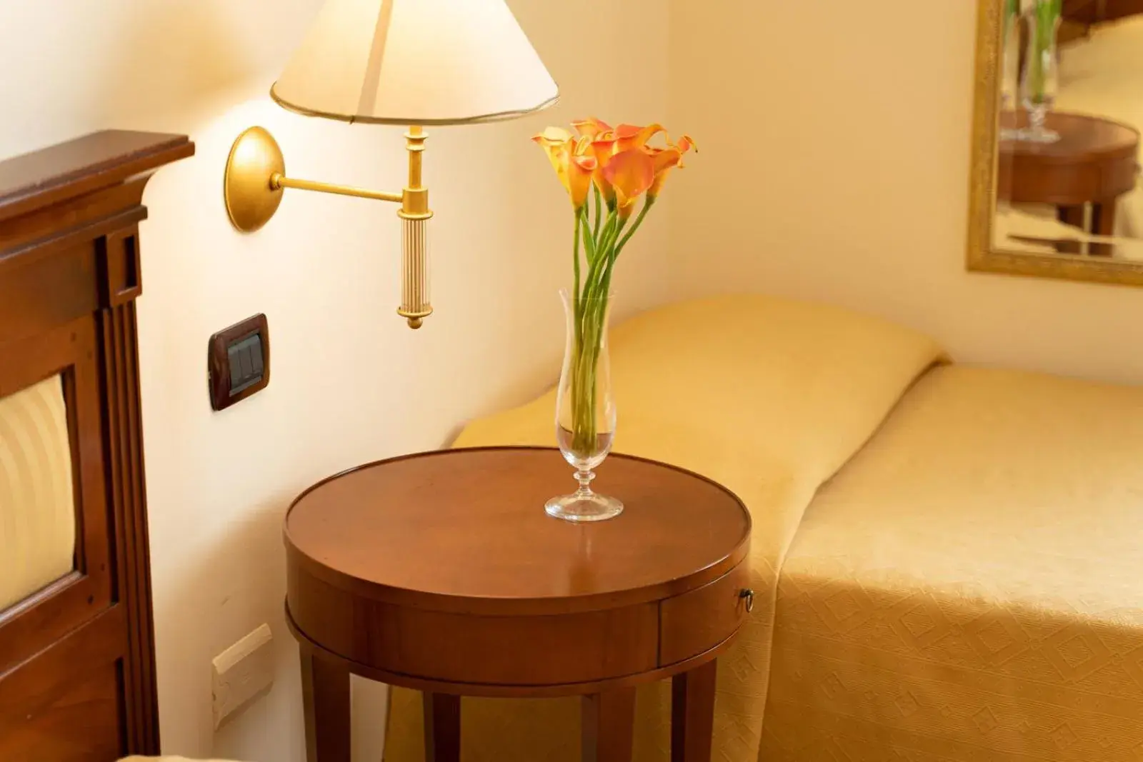 Bedroom, Seating Area in Hotel Ristorante Vecchia Vibo