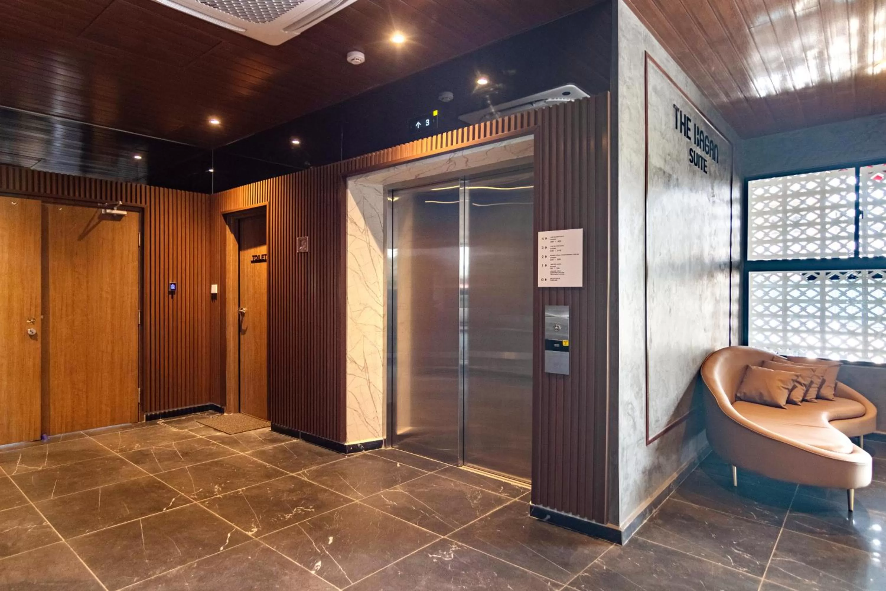 Lobby or reception in Bagan Suite