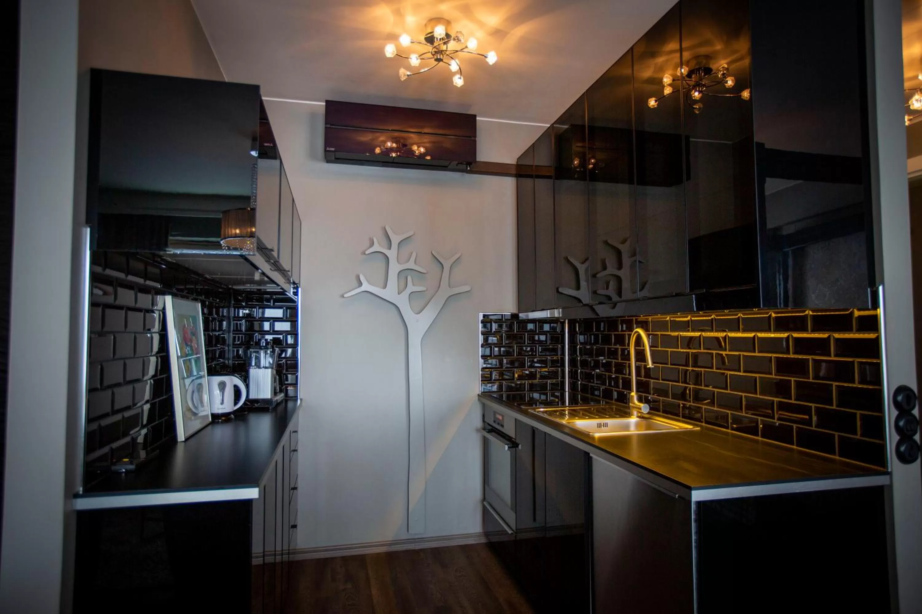 Kitchen or kitchenette in Hotelli Olof