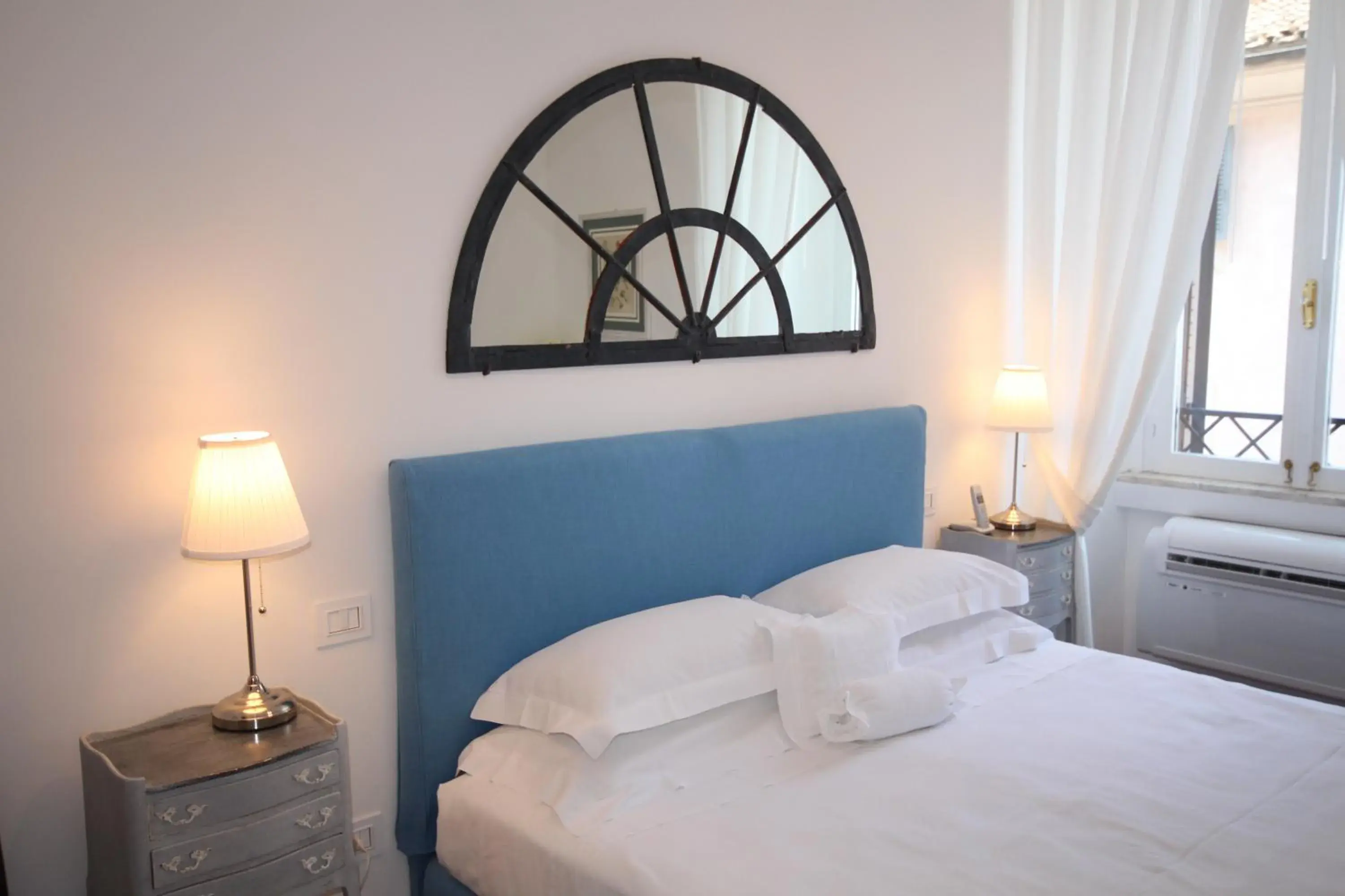 Bed in Villa Spalletti Trivelli - Small Luxury Hotels of the World