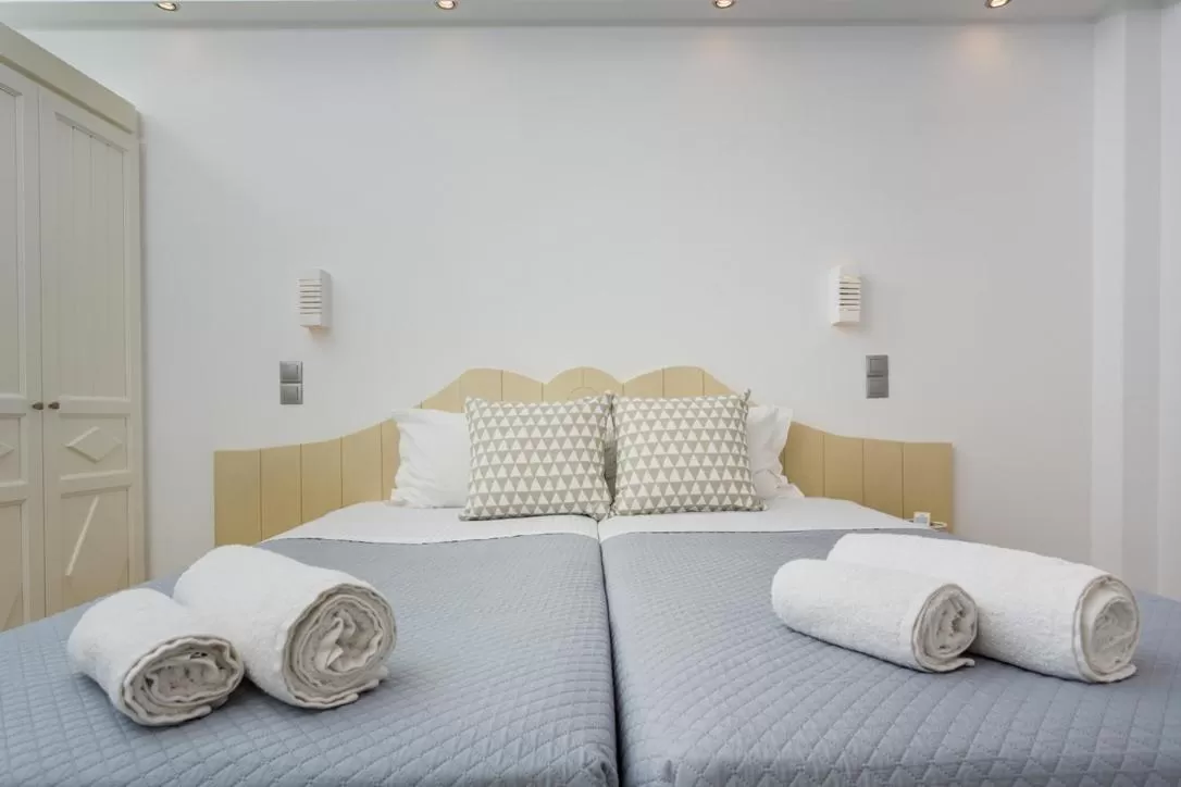 Bed in Katerina mare