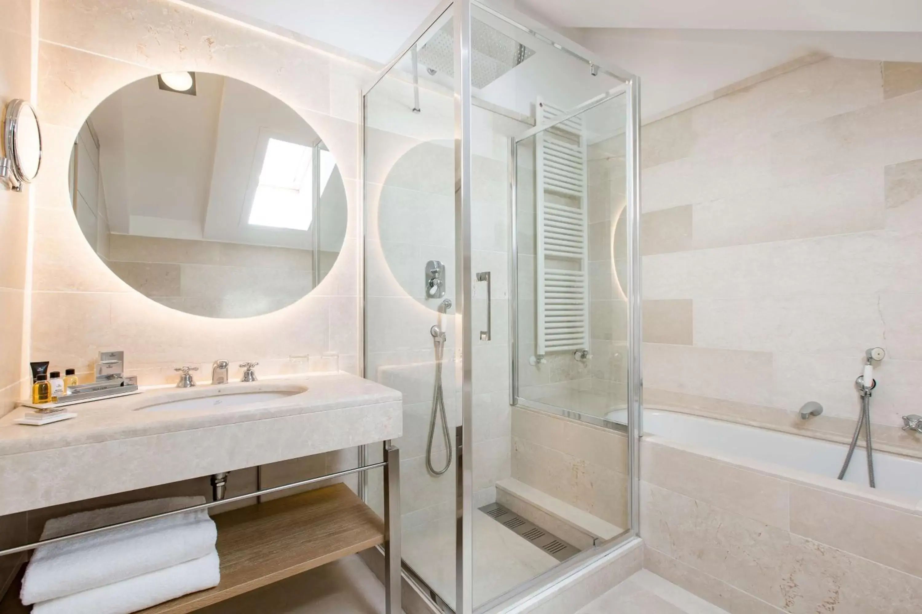 Bathroom in Grand Hotel Savoia Cortina d'Ampezzo, A Radisson Collection Hotel