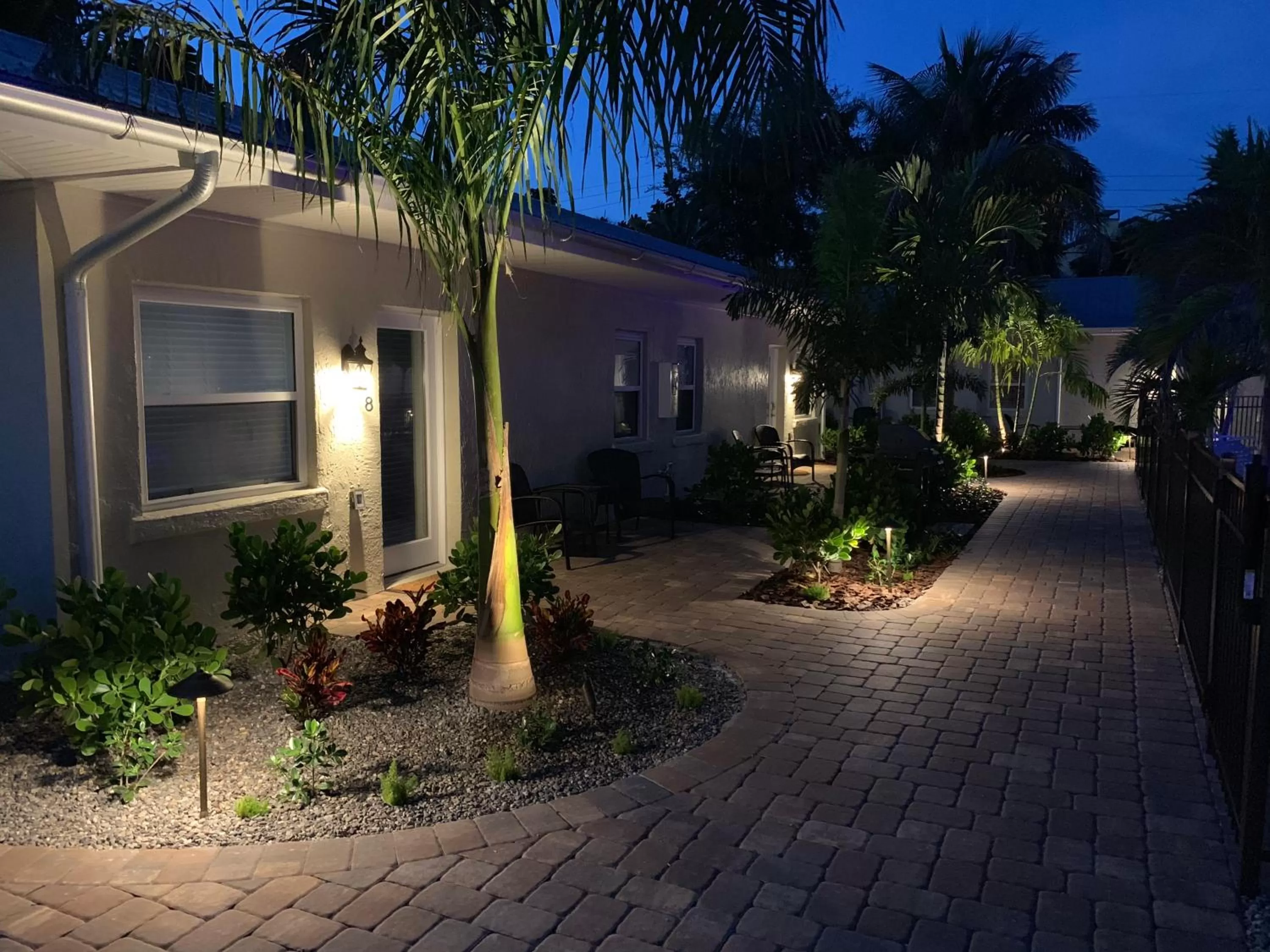 Twin Palms at Siesta