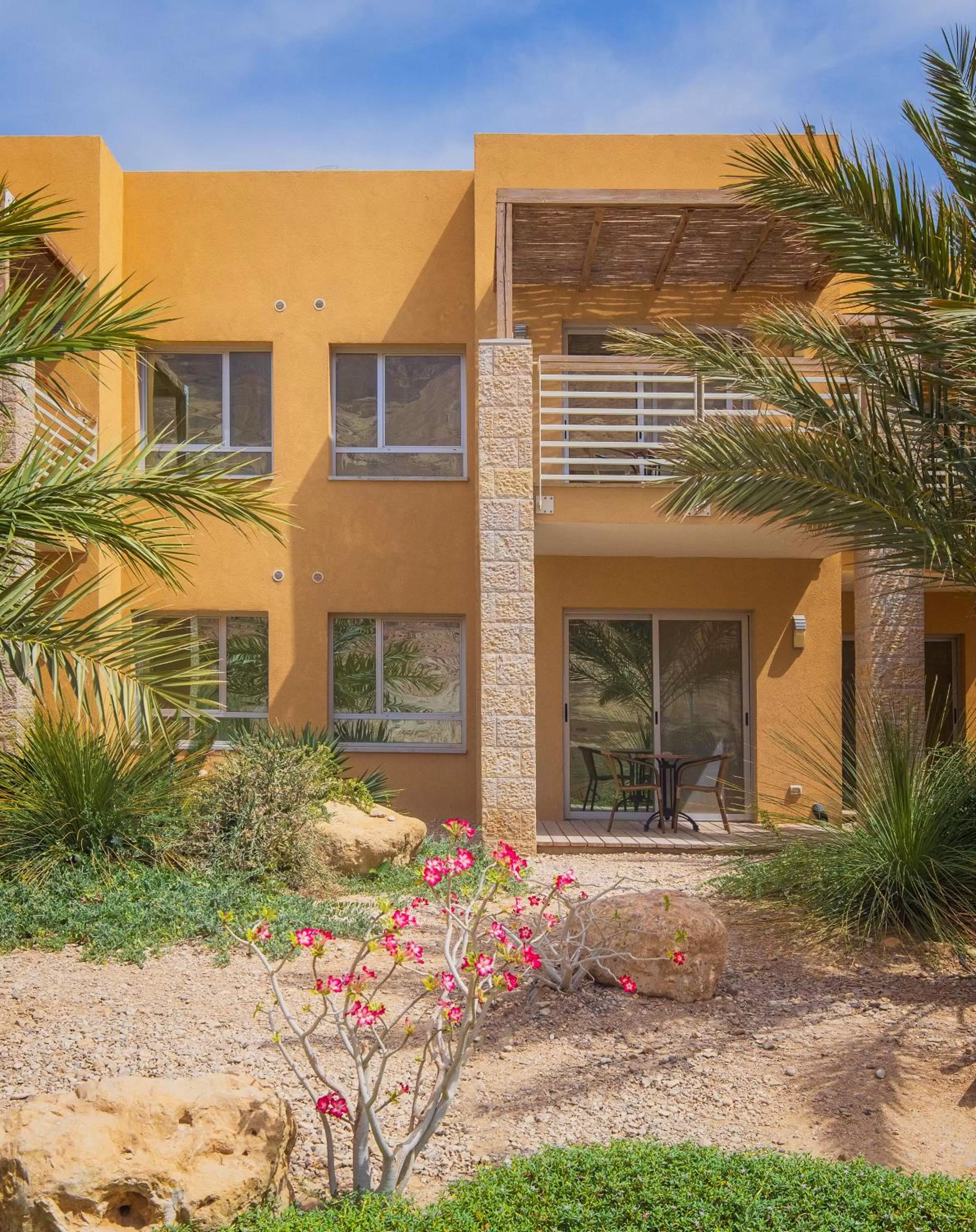 Property building in Ein Gedi Kibbutz Hotel