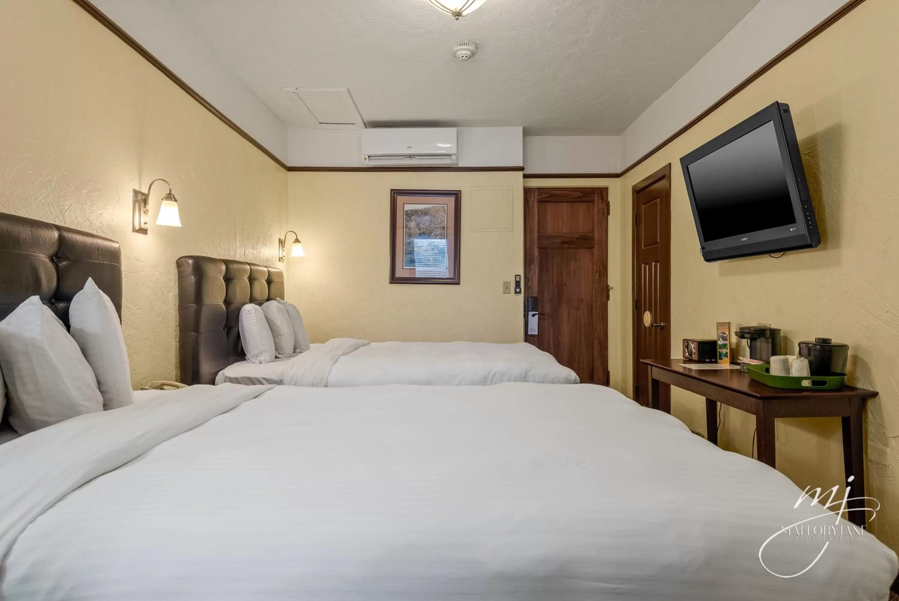 TV and multimedia in Hotel Seville