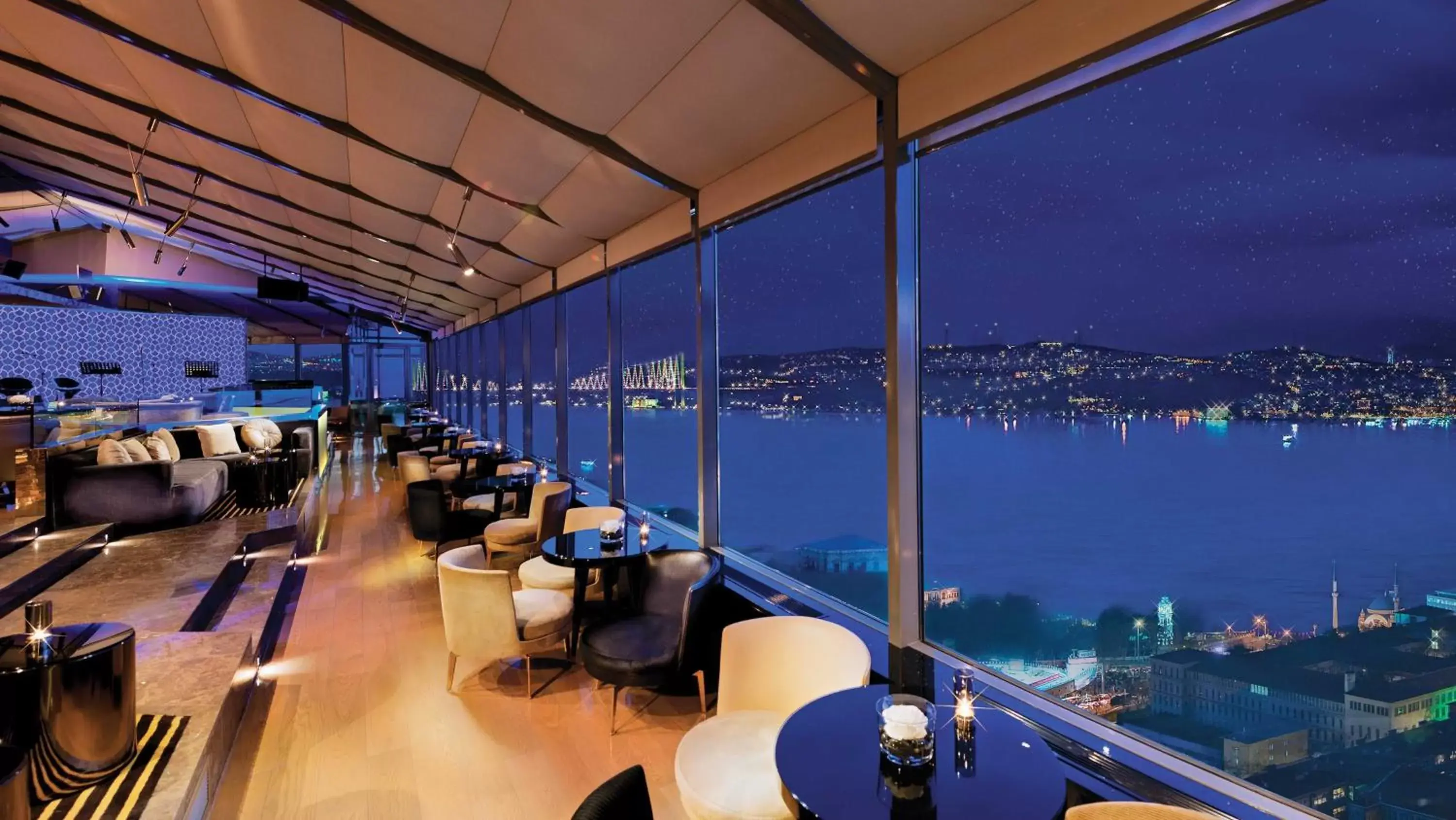 Restaurant/places to eat in InterContinental Istanbul, an IHG Hotel