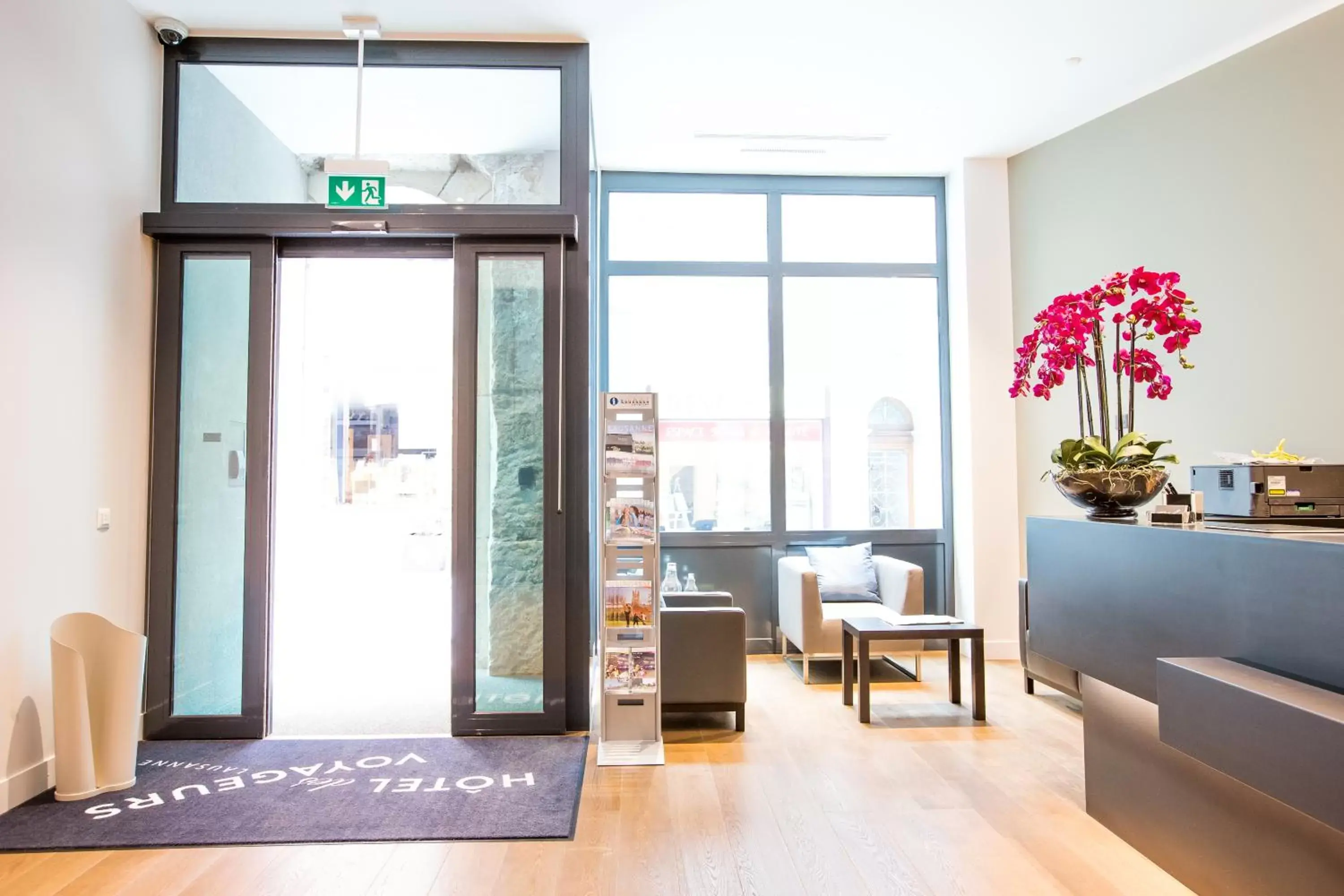 Lobby or reception in Hôtel des Voyageurs Boutique