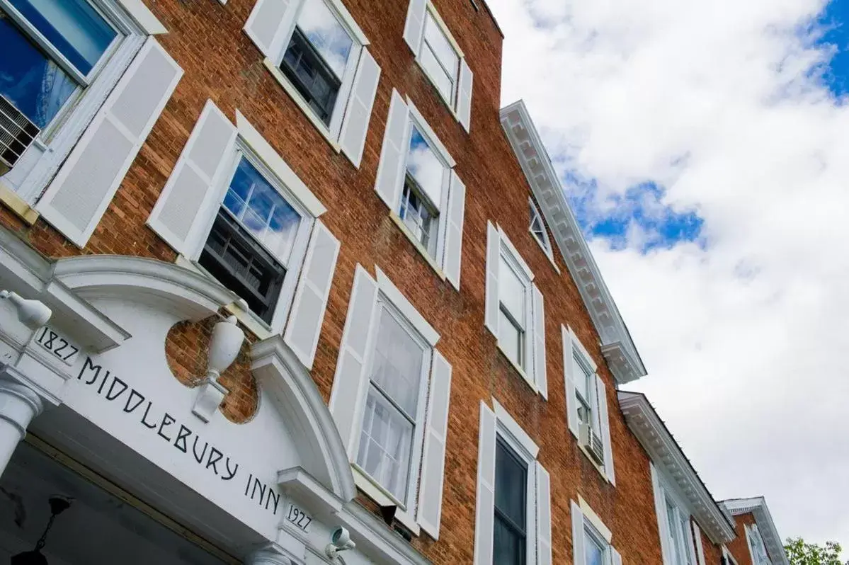 Property Building in Middlebury Inn