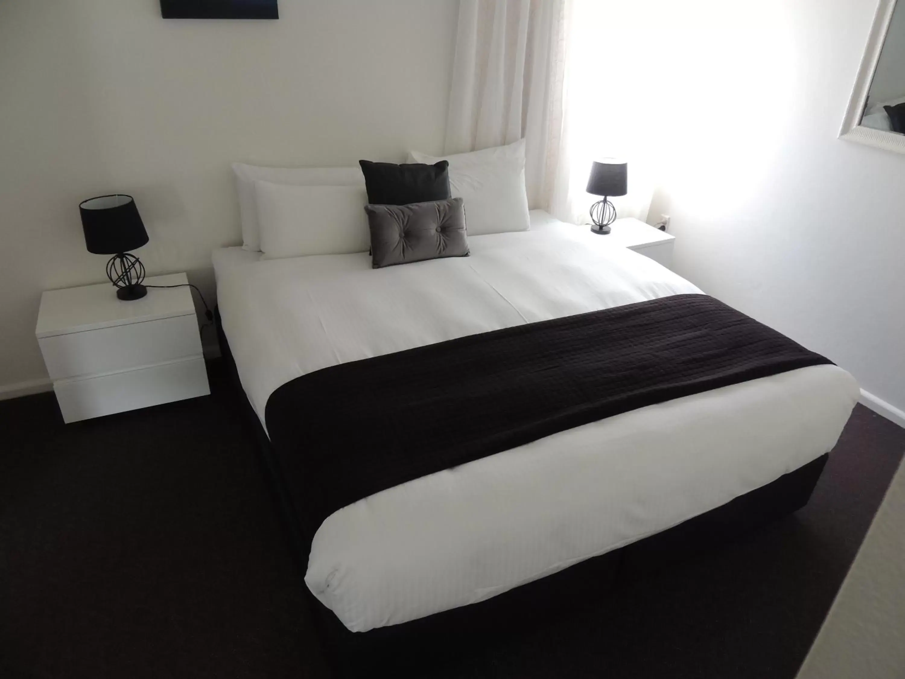 Bedroom, Bed in Comfort Inn Premier