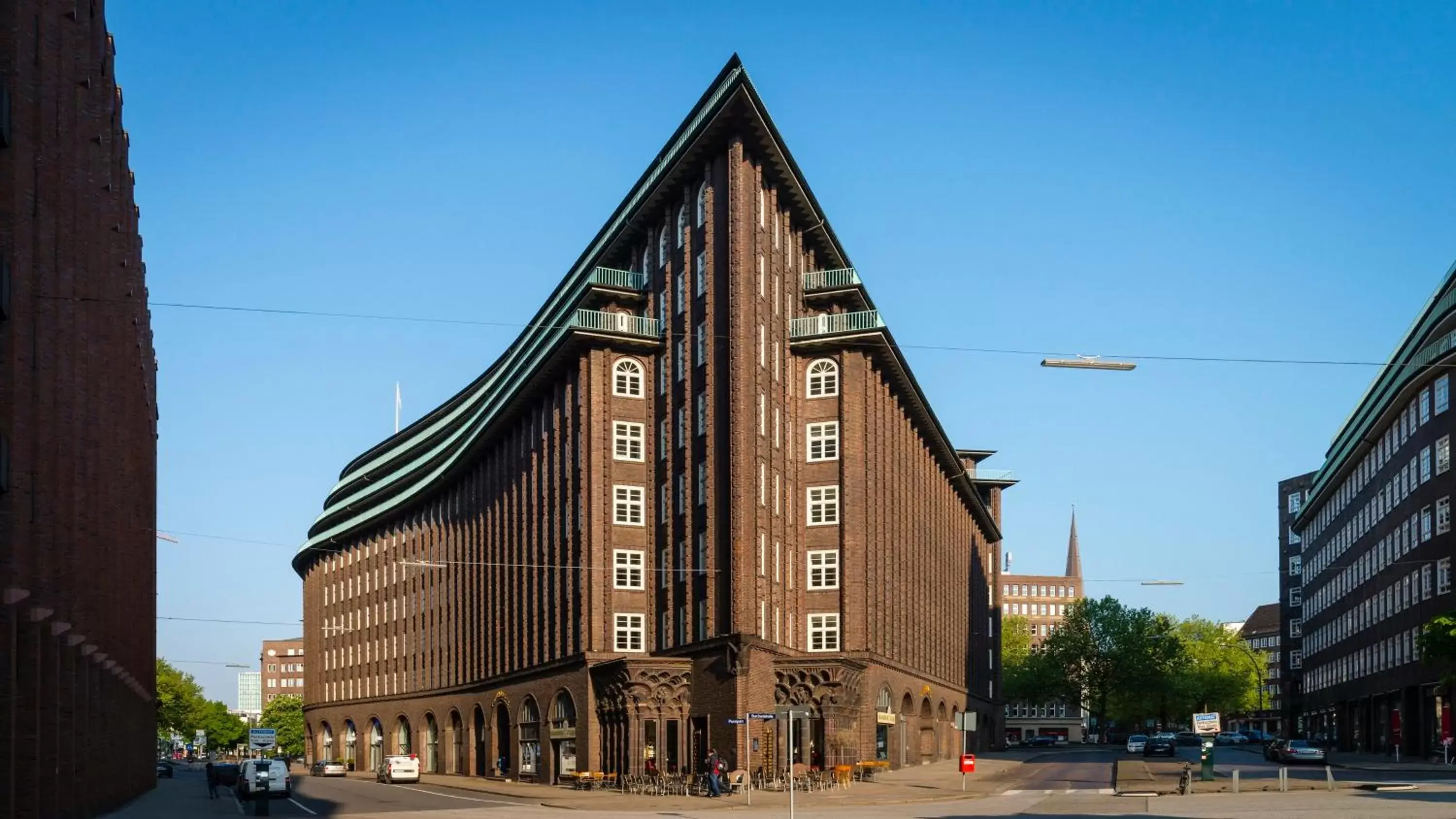 Nearby landmark, Property Building in Holiday Inn Hamburg - City Nord, an IHG Hotel