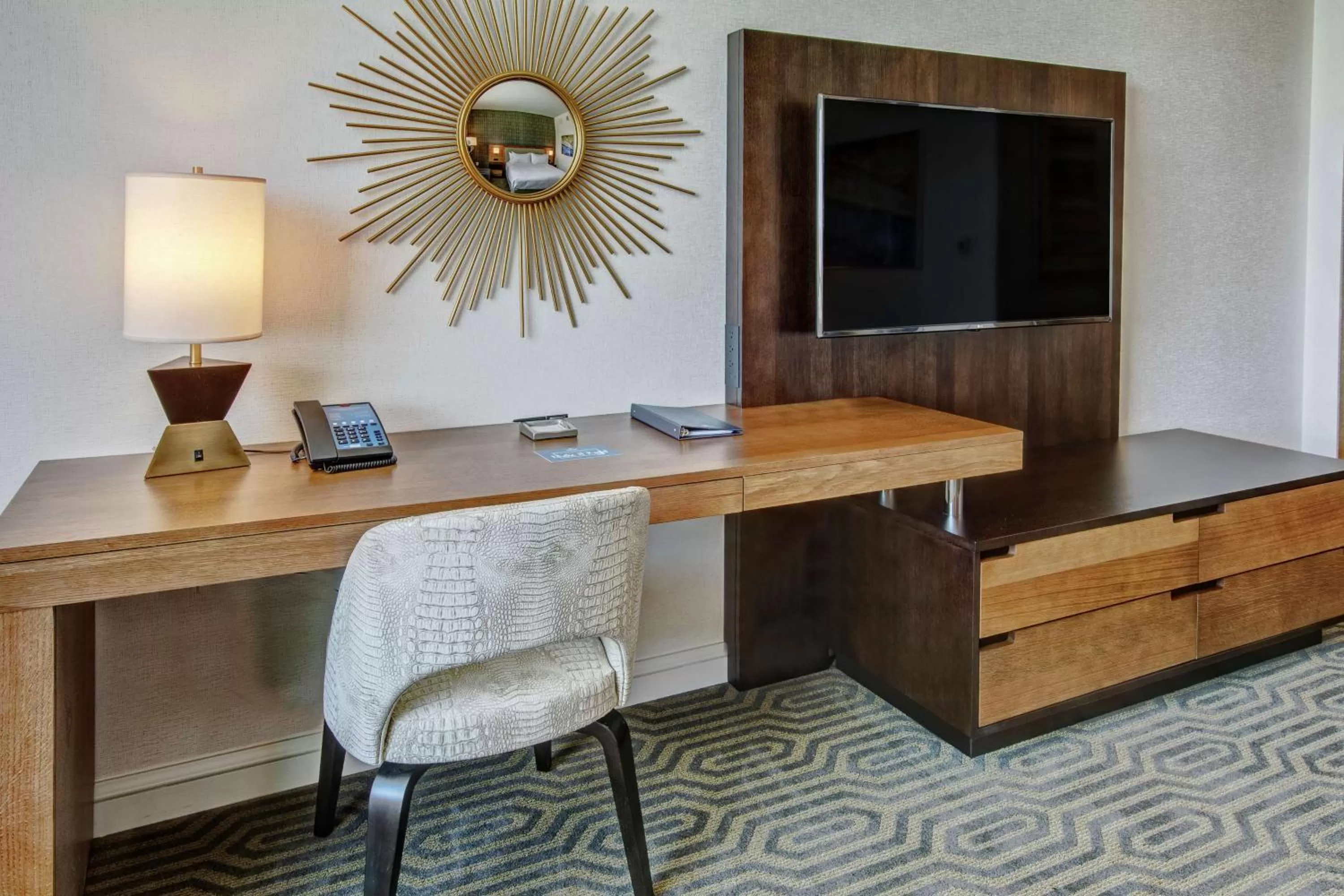 Living room in Hilton Franklin Cool Springs