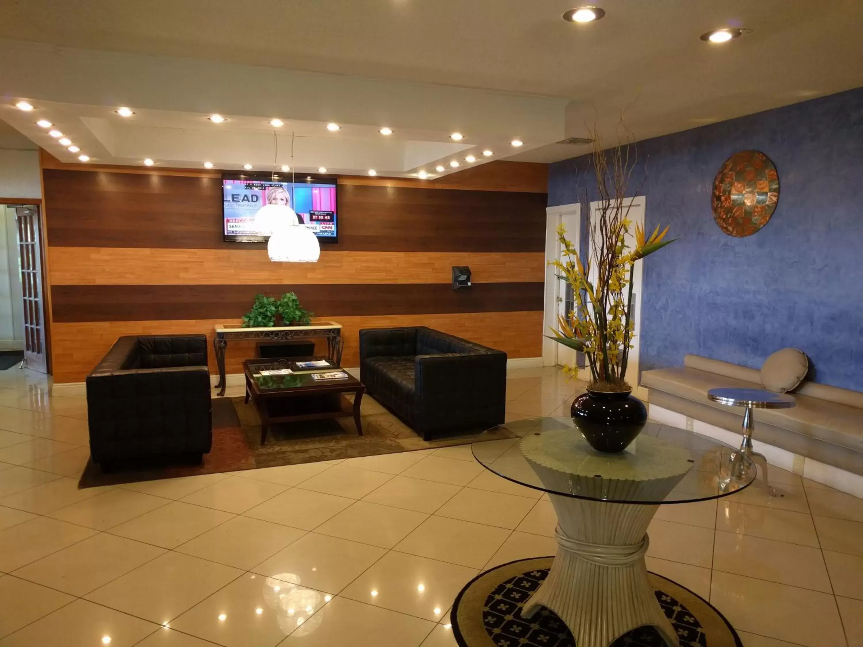 Lobby or reception, Lobby/Reception in Red Carpet Inn Airport/ Cruise Port