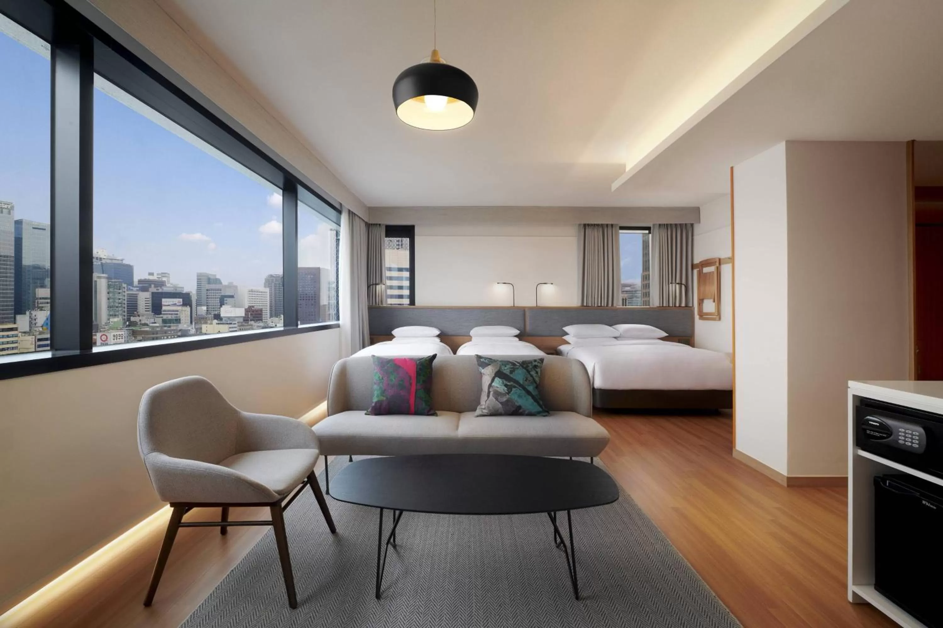 Photo of the whole room, Bed in Moxy Seoul Insadong