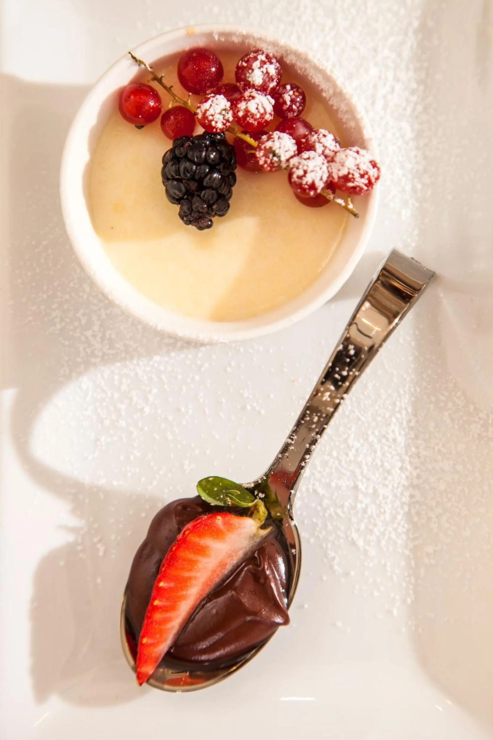 Food and drinks in Floris Hotel