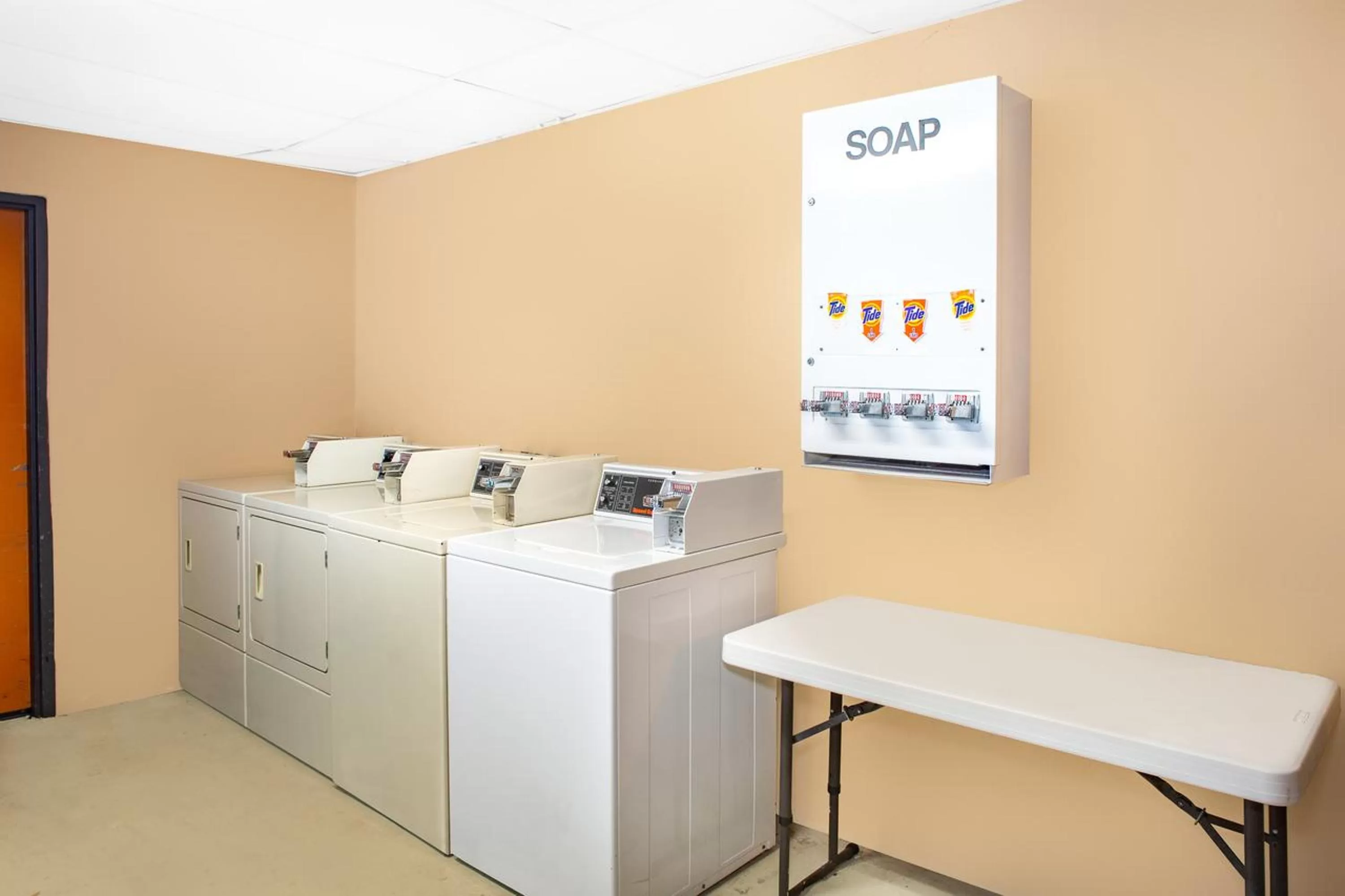 Area and facilities in Super 8 by Wyndham North Palm Beach