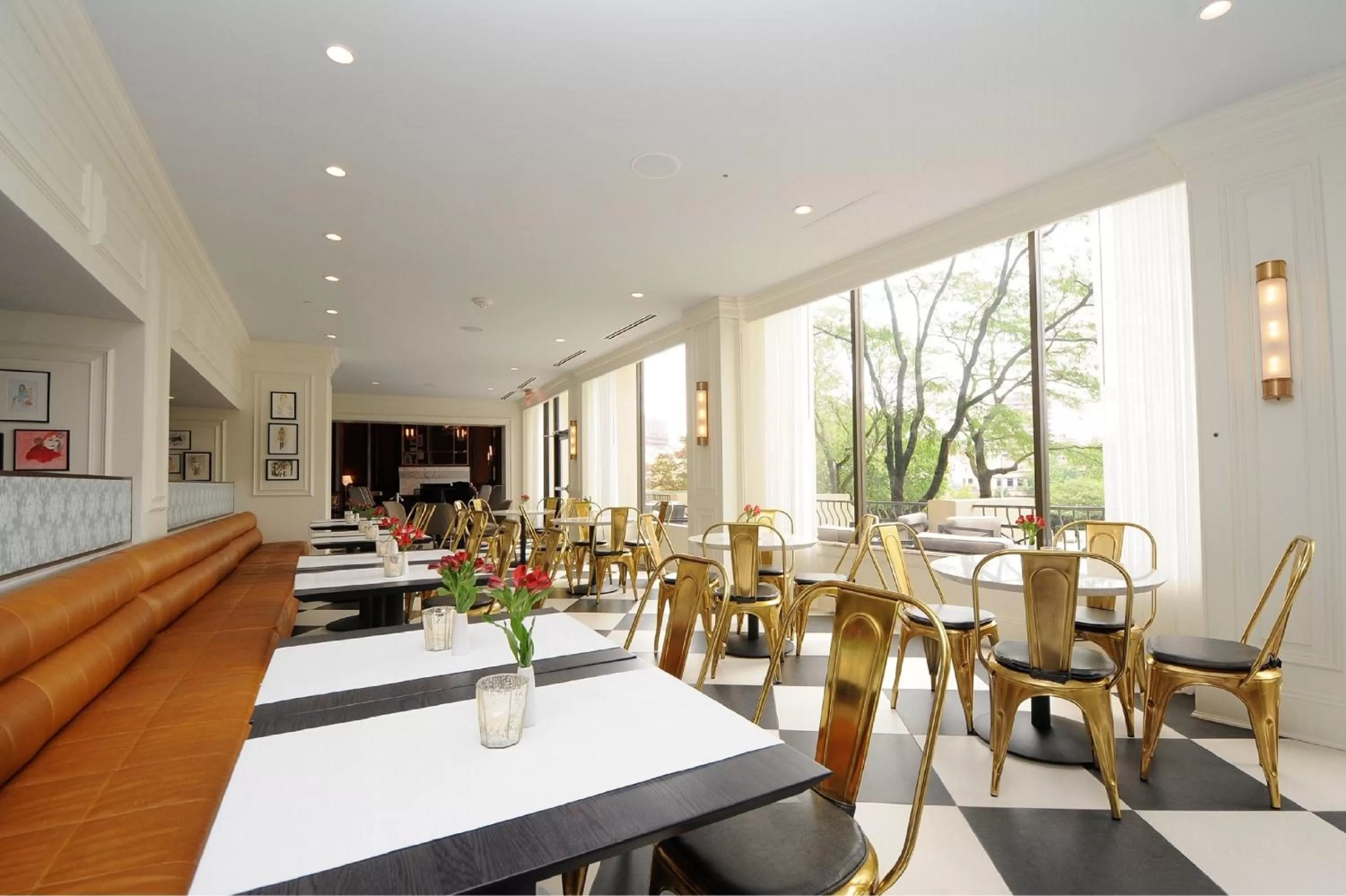 Restaurant/places to eat in InterContinental Kansas City at the Plaza by IHG