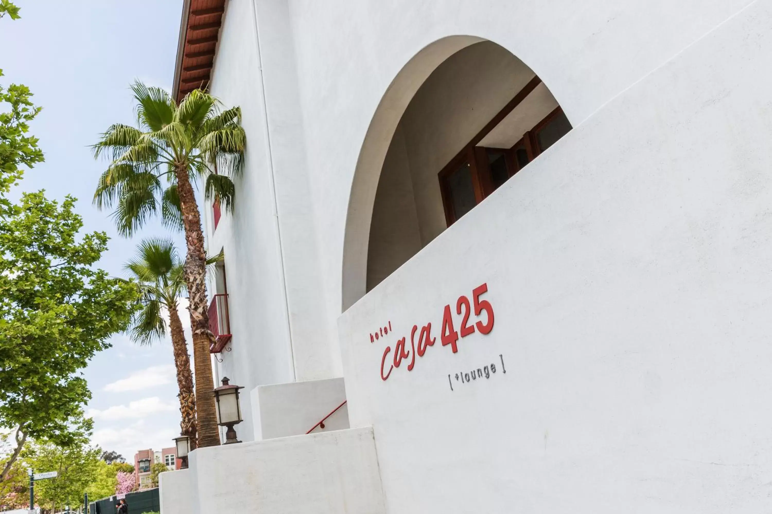 Facade/Entrance in Hotel Casa 425 + Lounge, A Four Sisters Inn