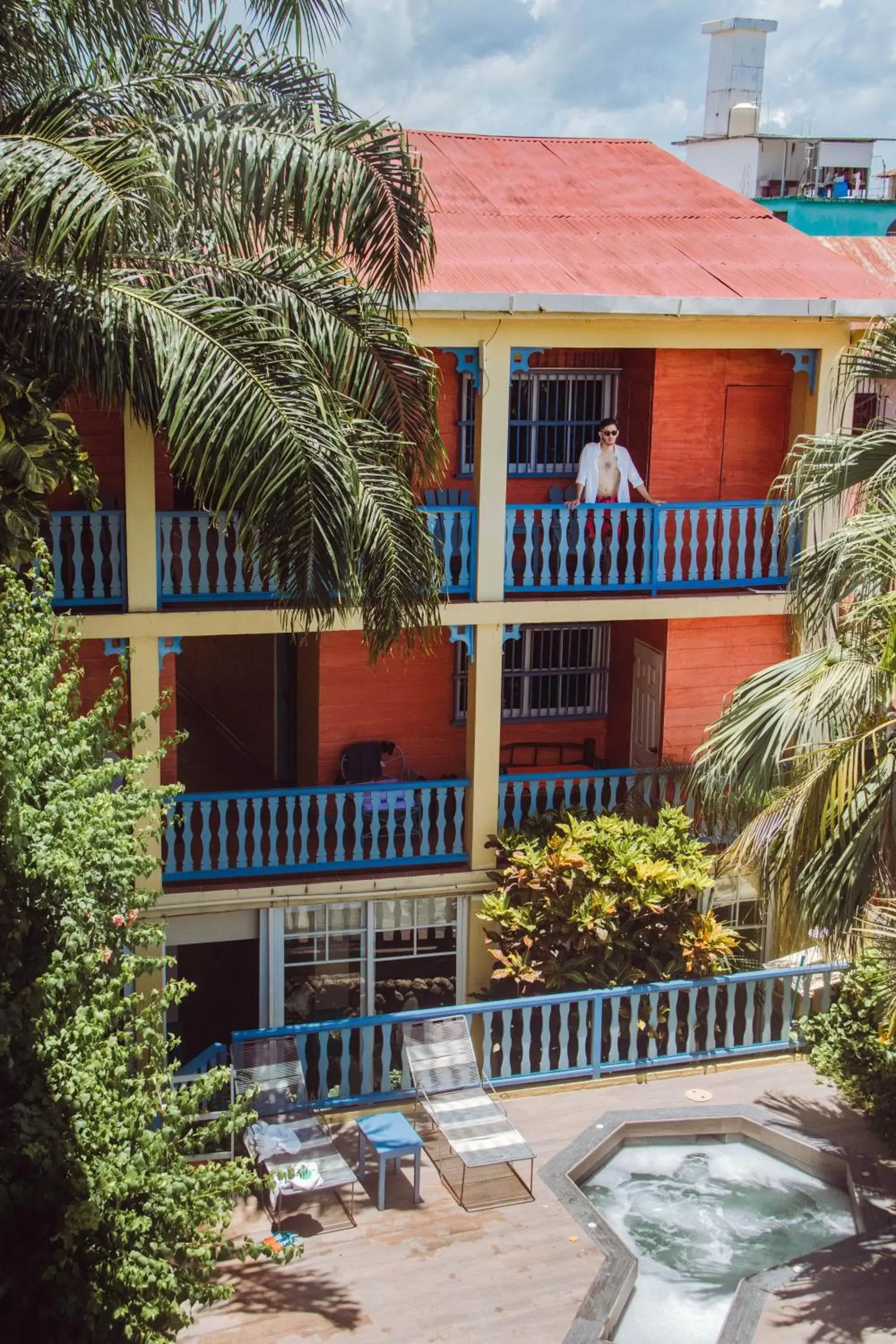 Pool view, Property Building in Hotel Casona de La Isla