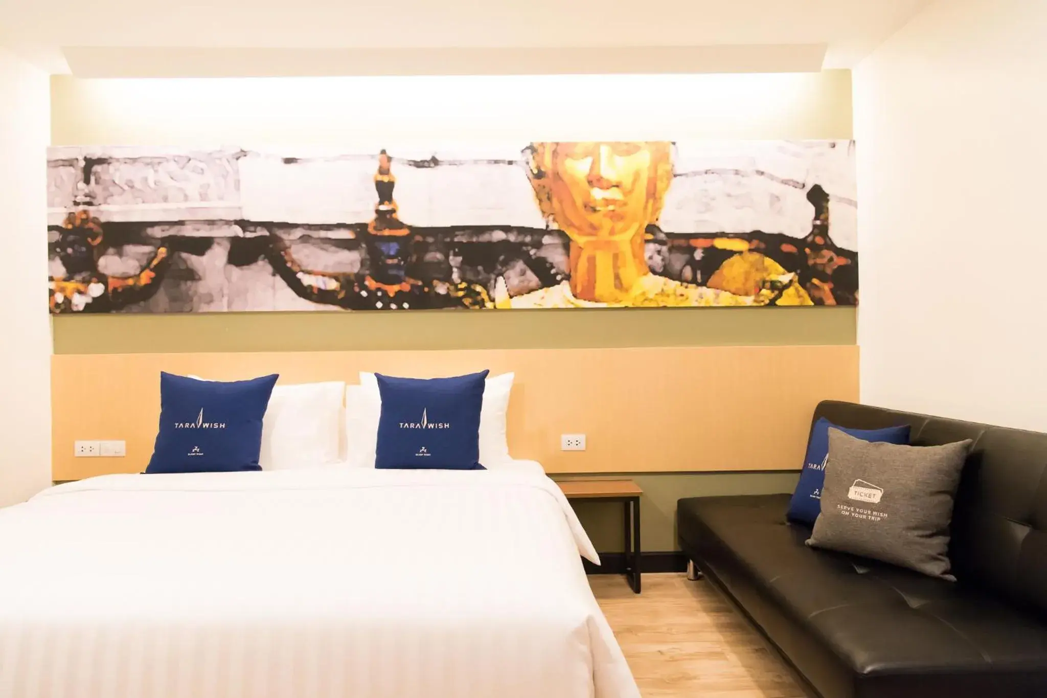 Bed in Tarawish Hotel