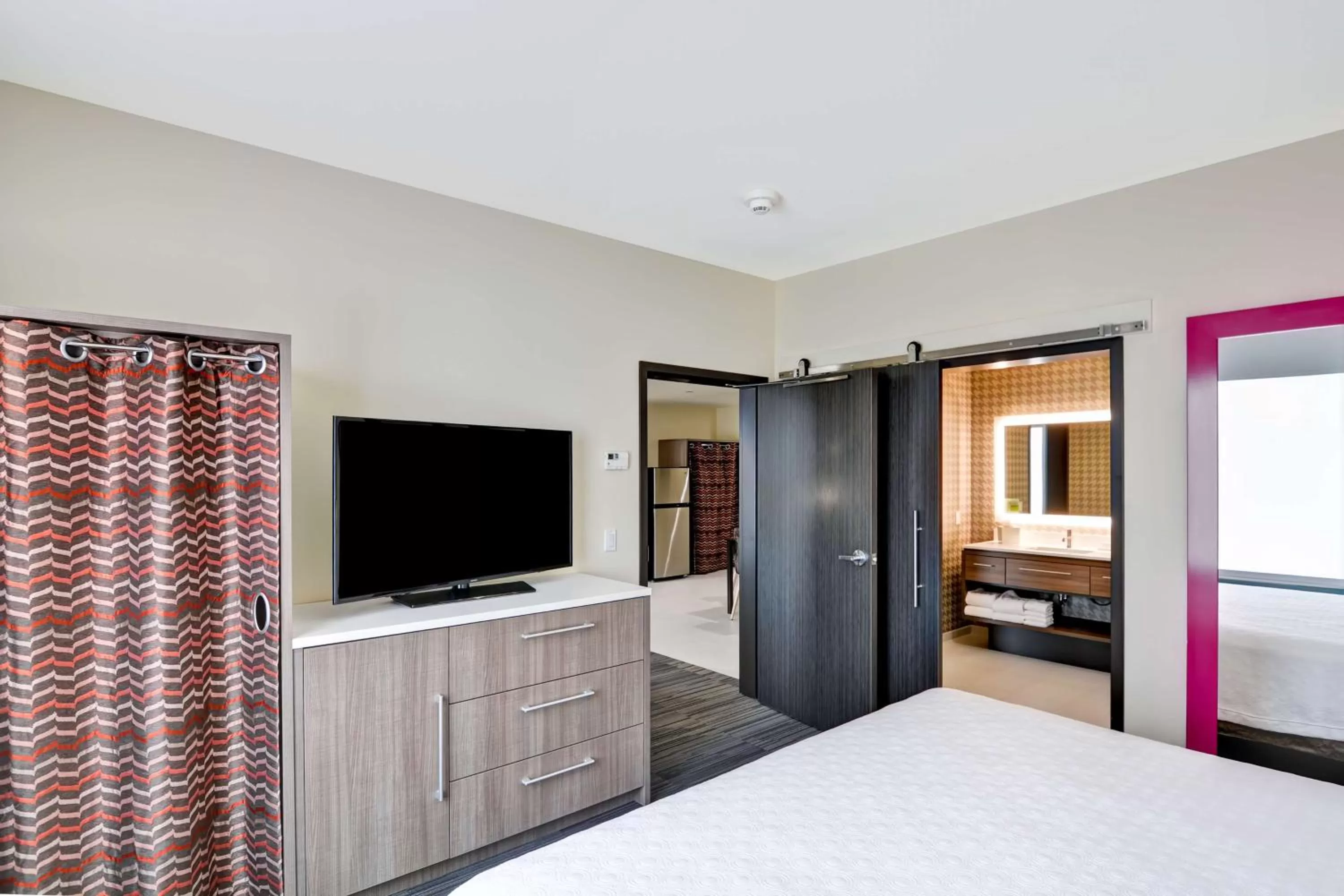 Bed in Home2 Suites by Hilton OKC Midwest City Tinker AFB