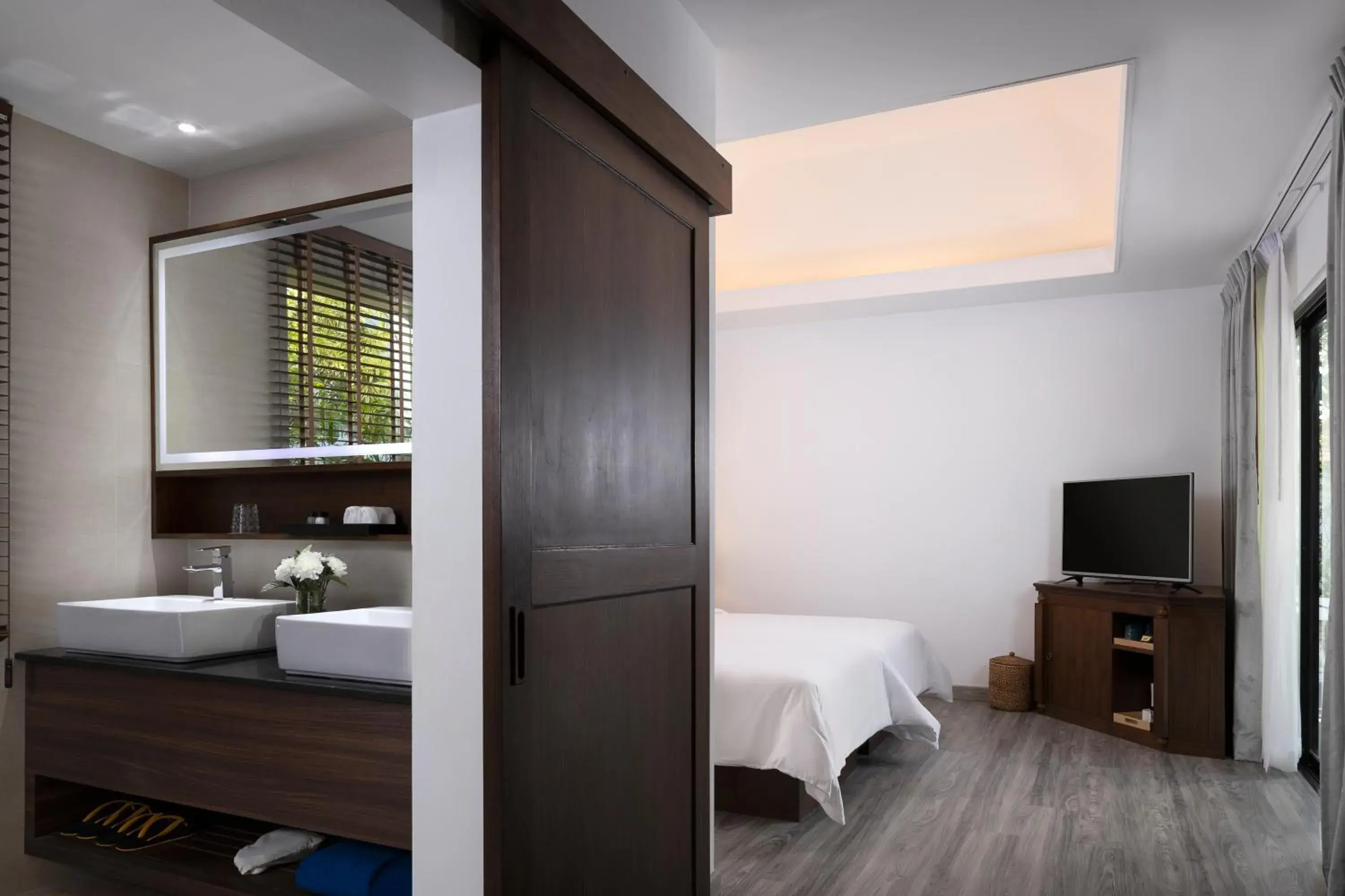 Bathroom, Bed in Celes Samui Bathroom, Bed in Celes Samui