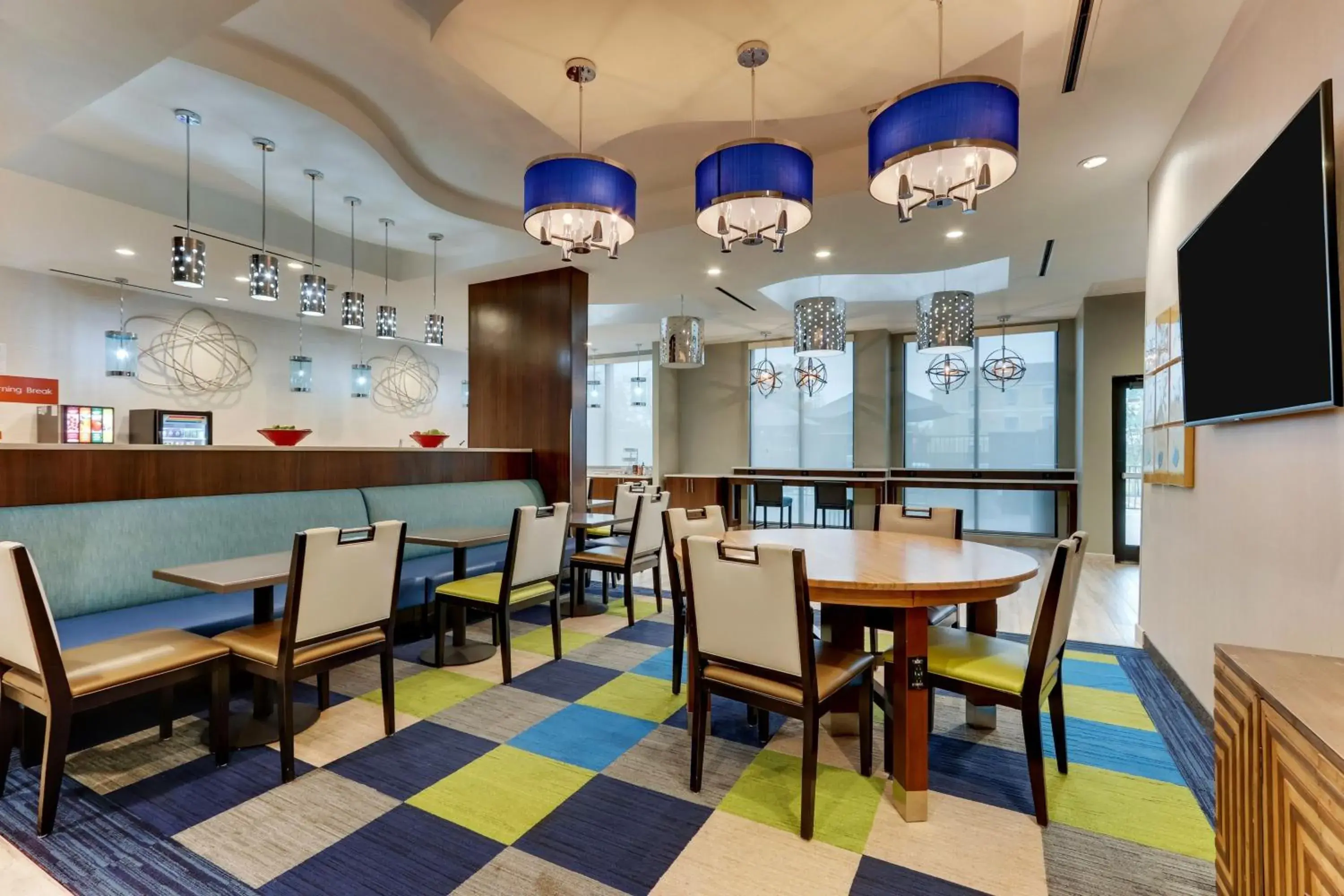 Restaurant/Places to Eat in TownePlace Suites by Marriott Houston I-10 East