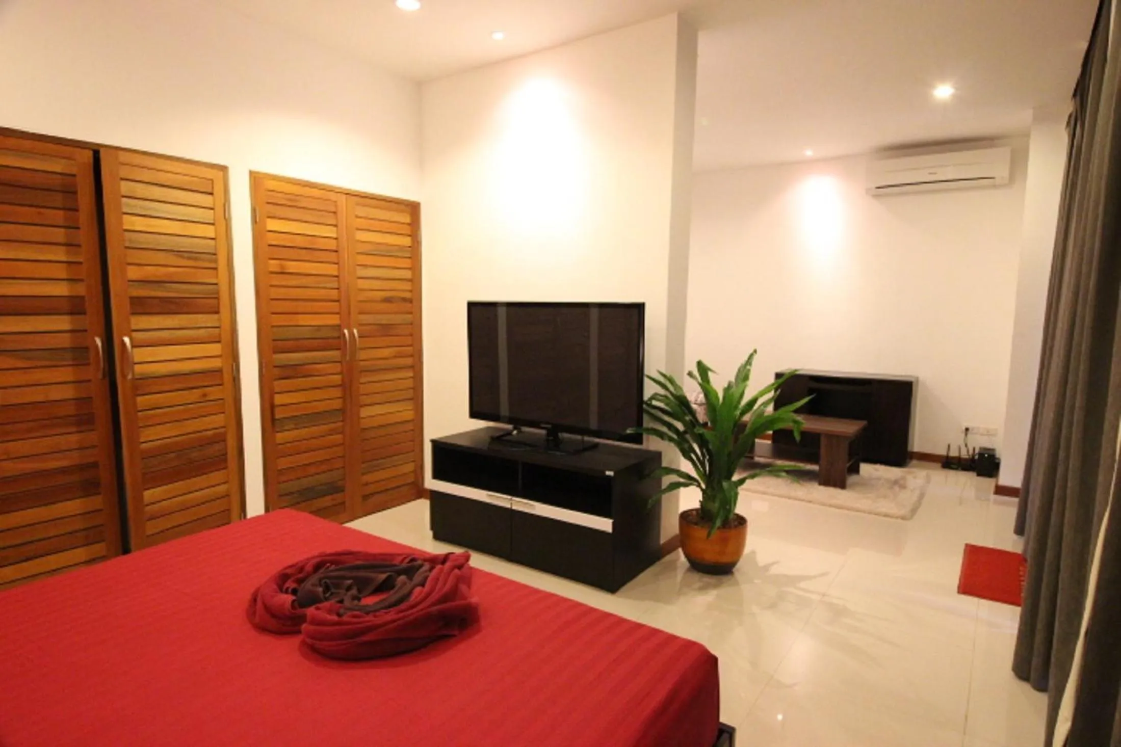 Tropical Sea View Residence