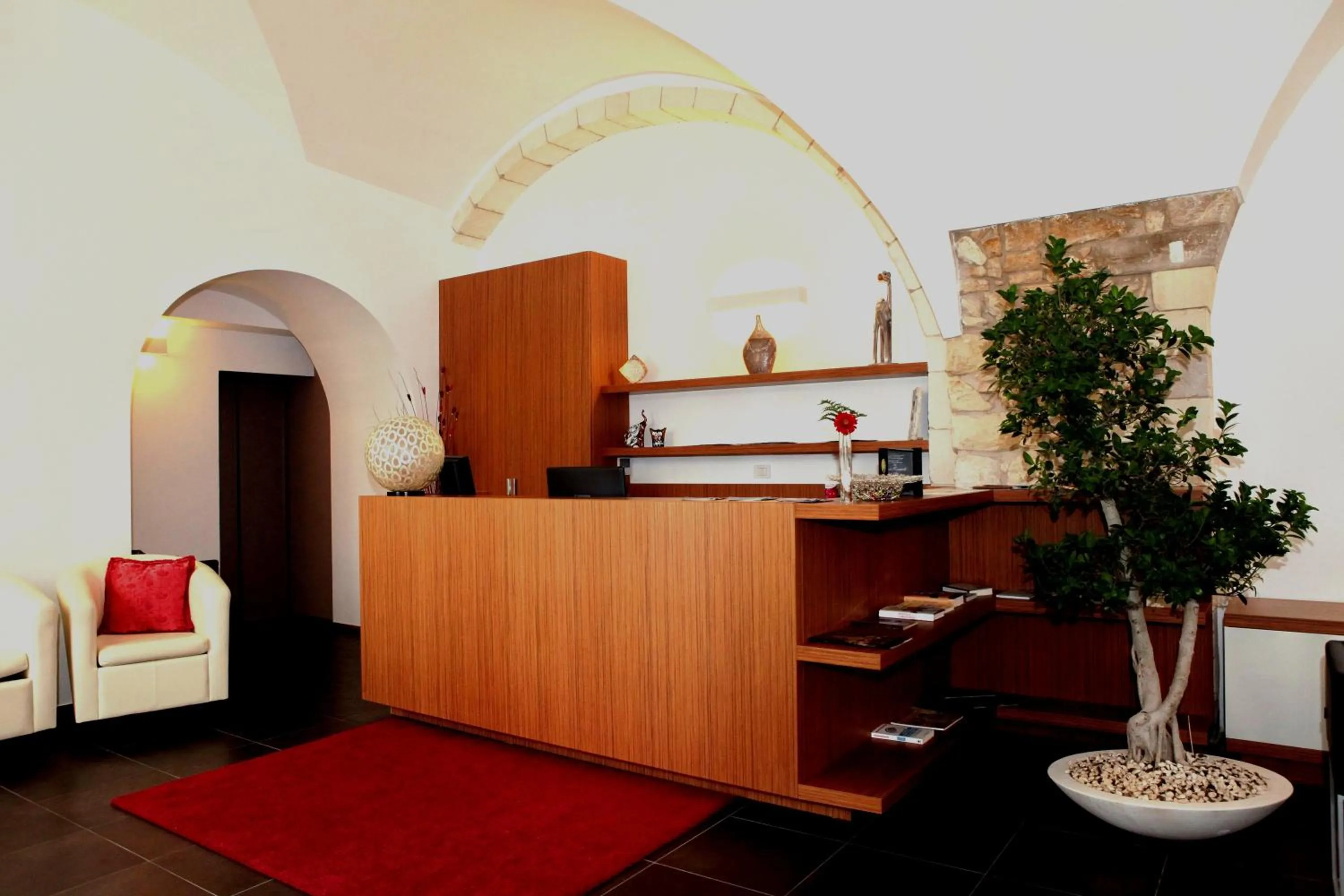 Lobby or reception in Hotel La Dimora di Piazza Carmine