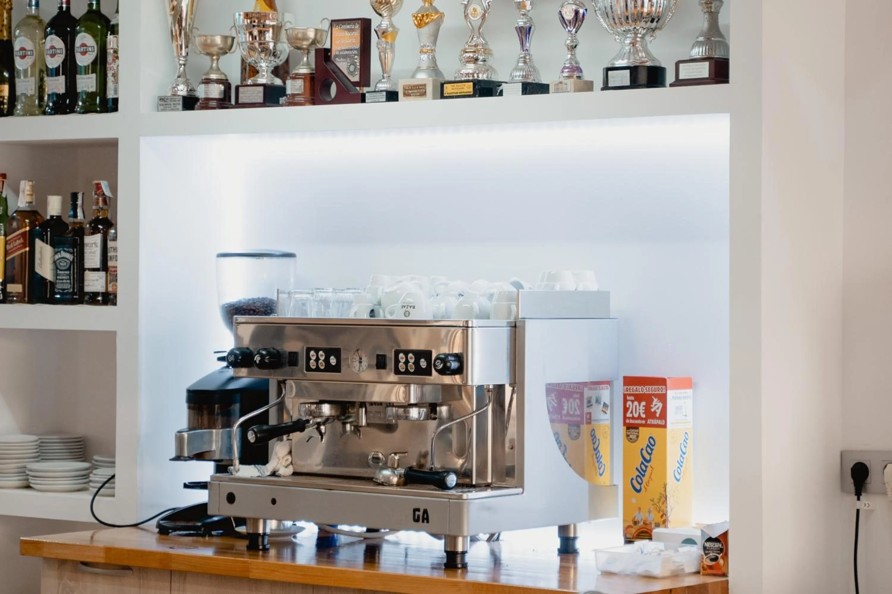 Coffee/tea facilities in Luxmar Apartaments